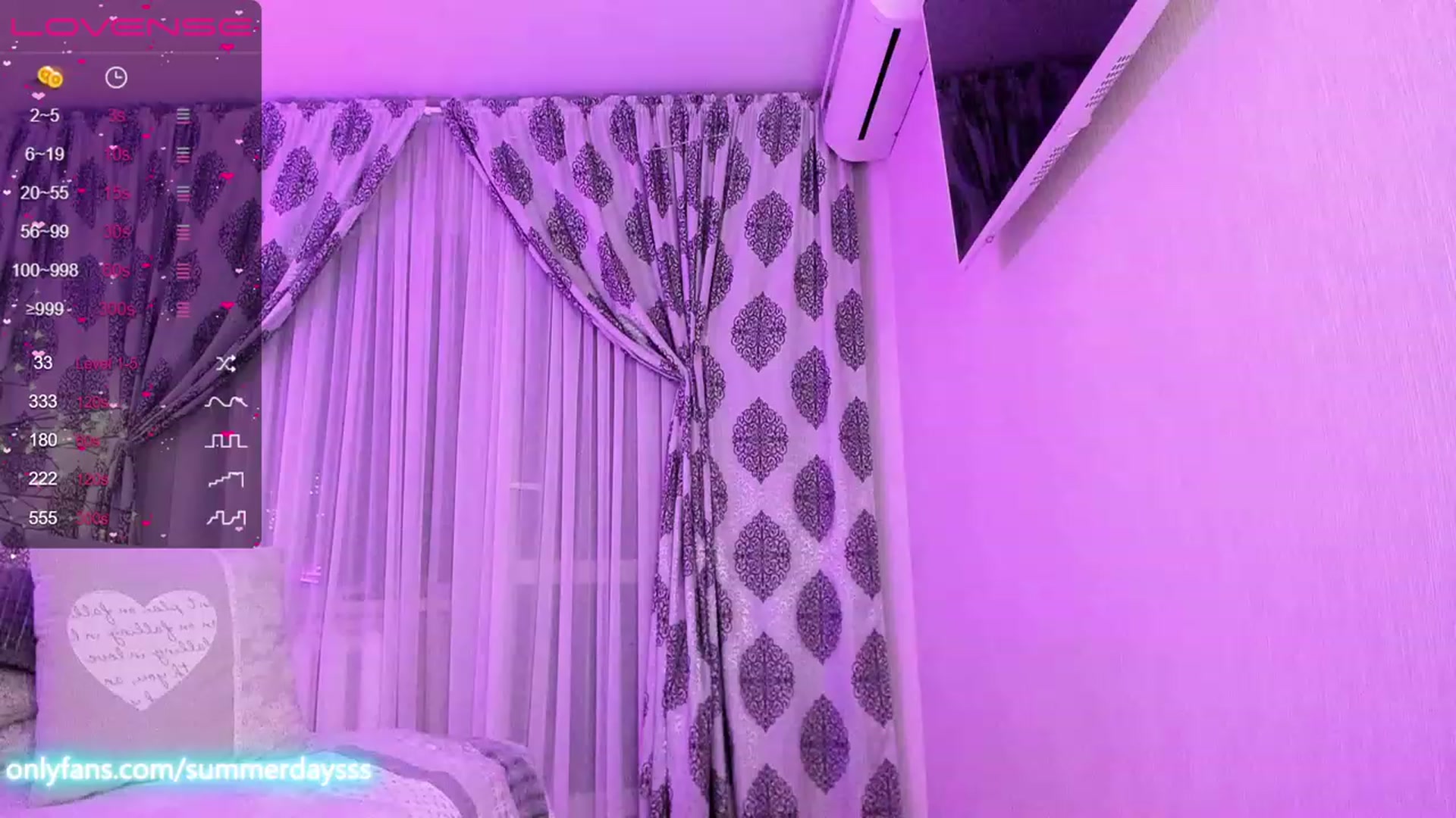 Gallery image thumbnail from SummerDaysss's myfreecams stream on, 05/27/2023, 22:49 image 4 of 20