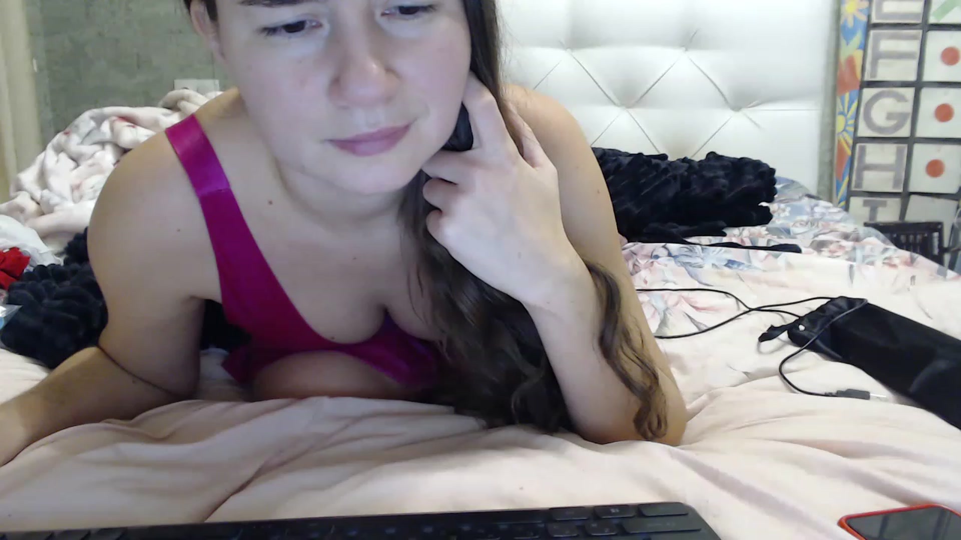 Gallery image thumbnail from SummerFlame's myfreecams stream on, 12/01/2022, 18:50 image 15 of 20