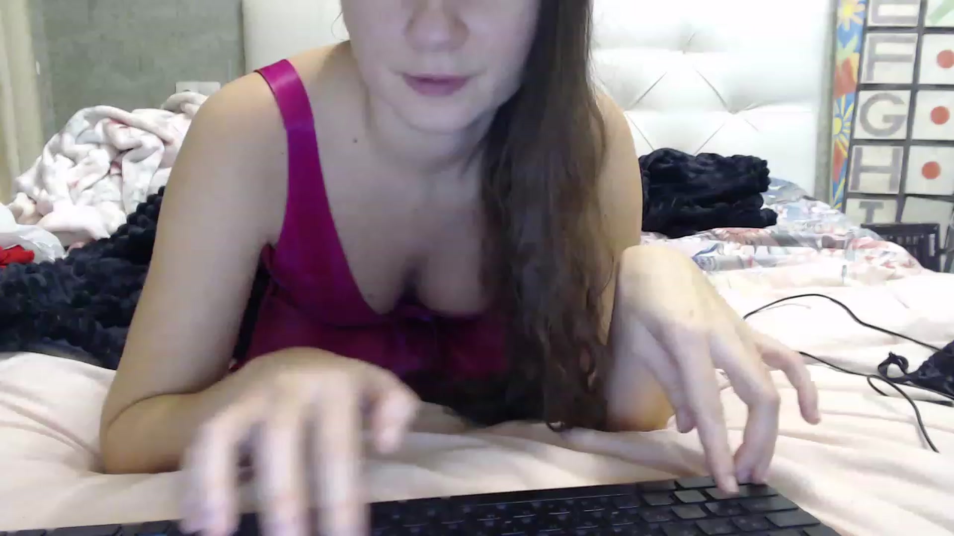 Gallery image thumbnail from SummerFlame's myfreecams stream on, 12/01/2022, 19:43 image 11 of 20