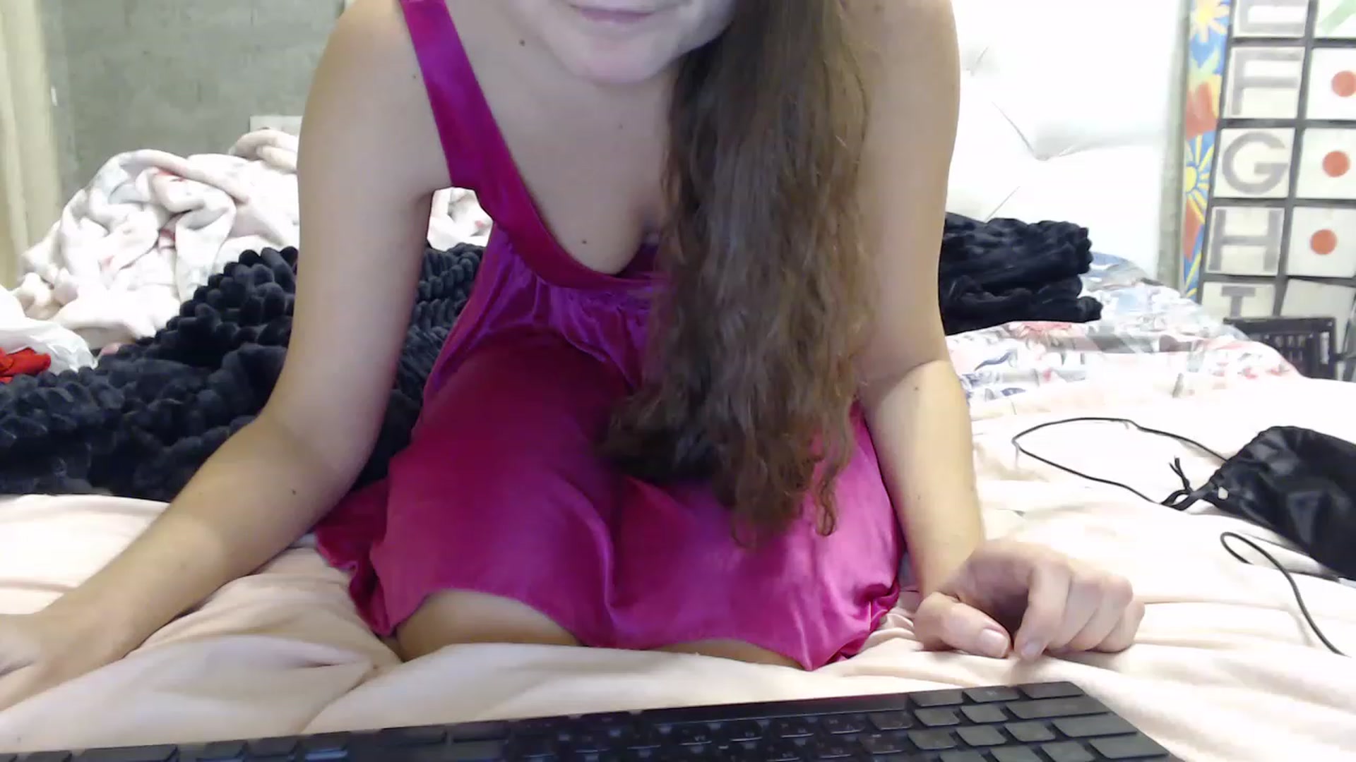 Gallery image thumbnail from SummerFlame's myfreecams stream on, 12/01/2022, 19:43 image 17 of 20