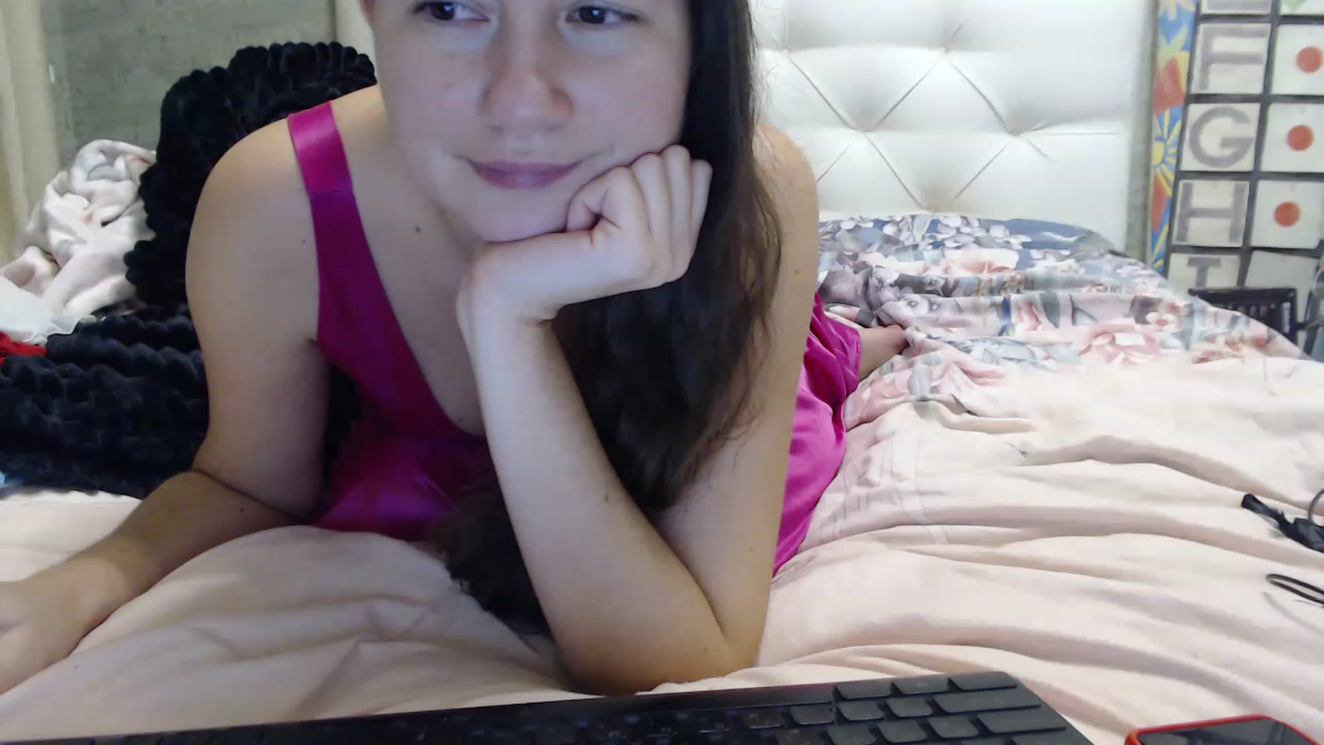 Gallery image thumbnail from SummerFlame's myfreecams stream on, 12/01/2022, 23:58 image 4 of 20