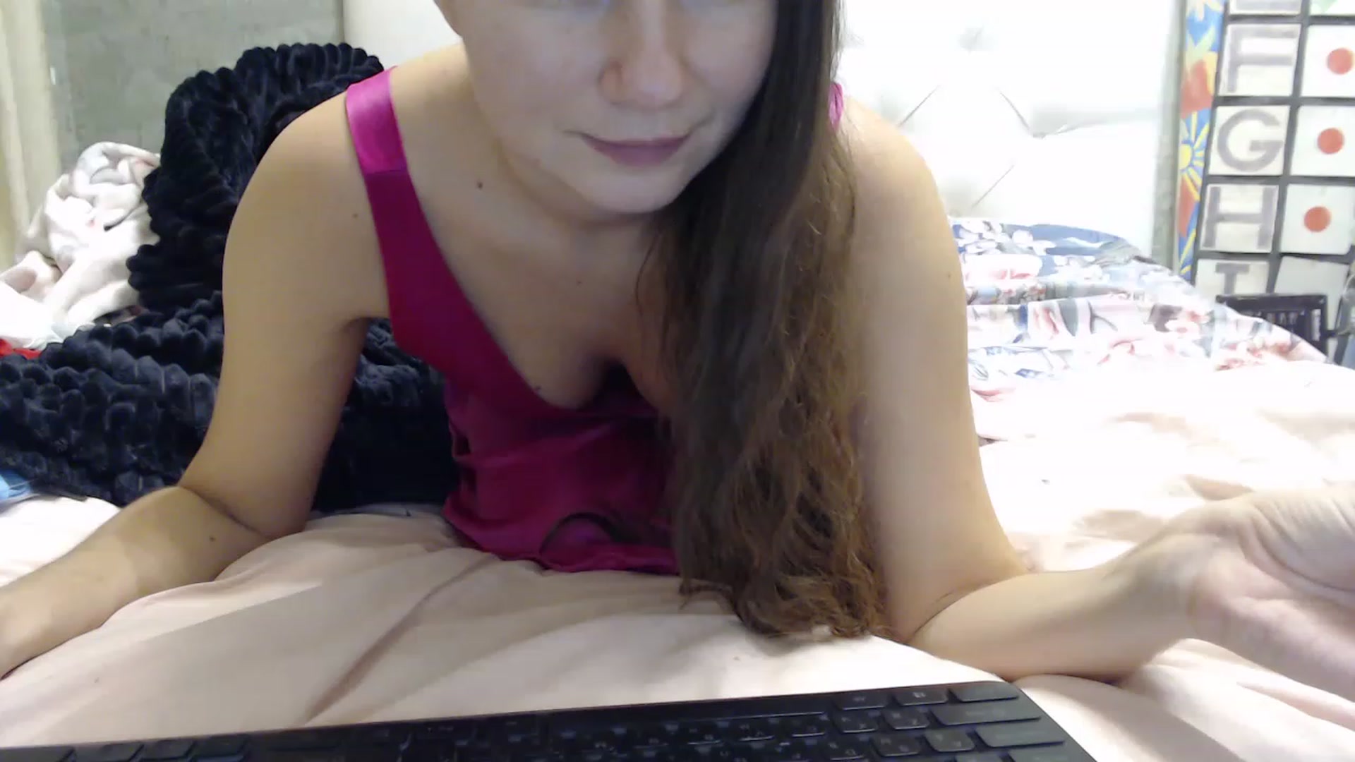 Gallery image thumbnail from SummerFlame's myfreecams stream on, 12/01/2022, 23:58 image 3 of 20