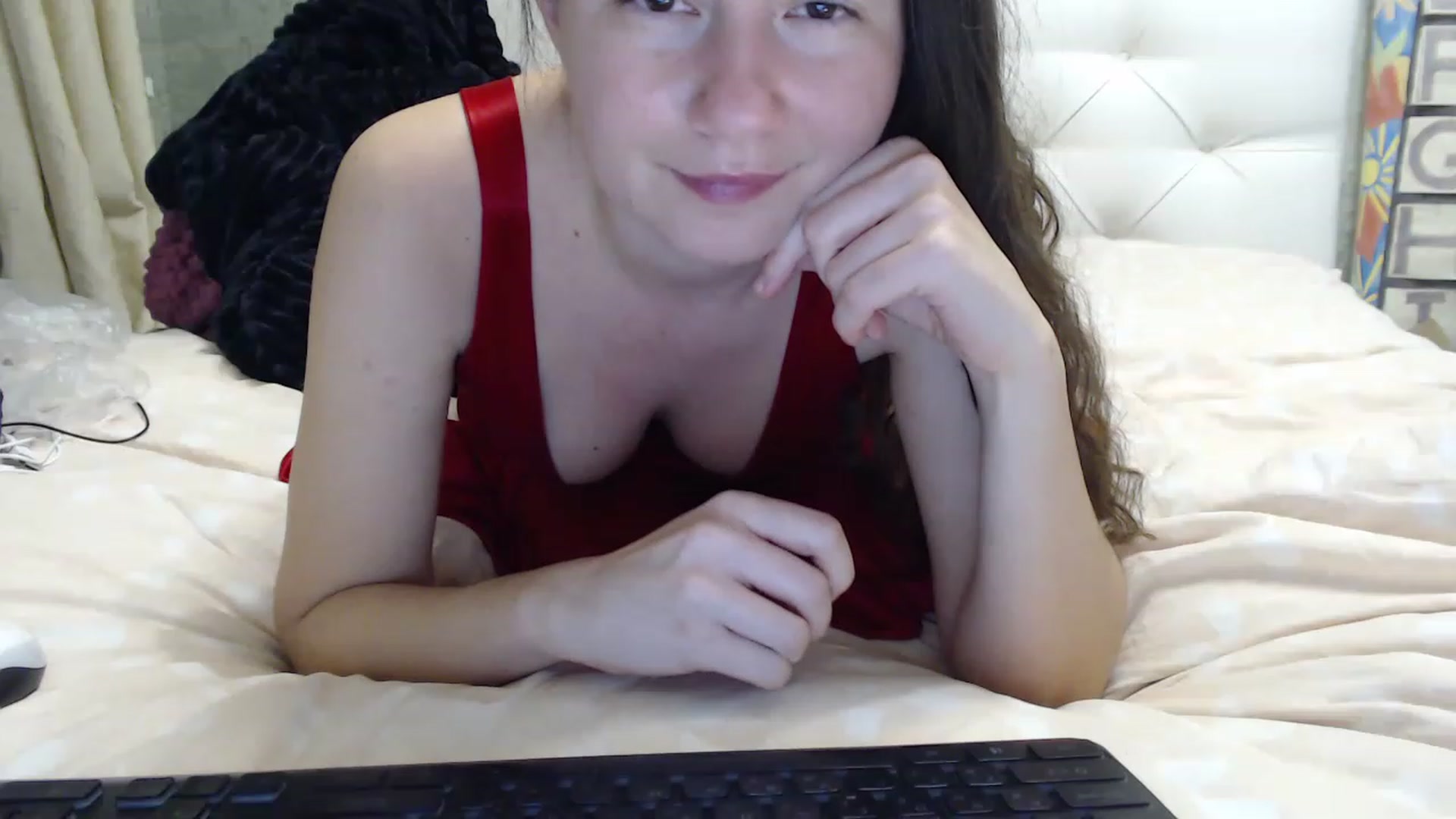 Gallery image thumbnail from SummerFlame's myfreecams stream on, 04/01/2023, 19:50 image 12 of 20