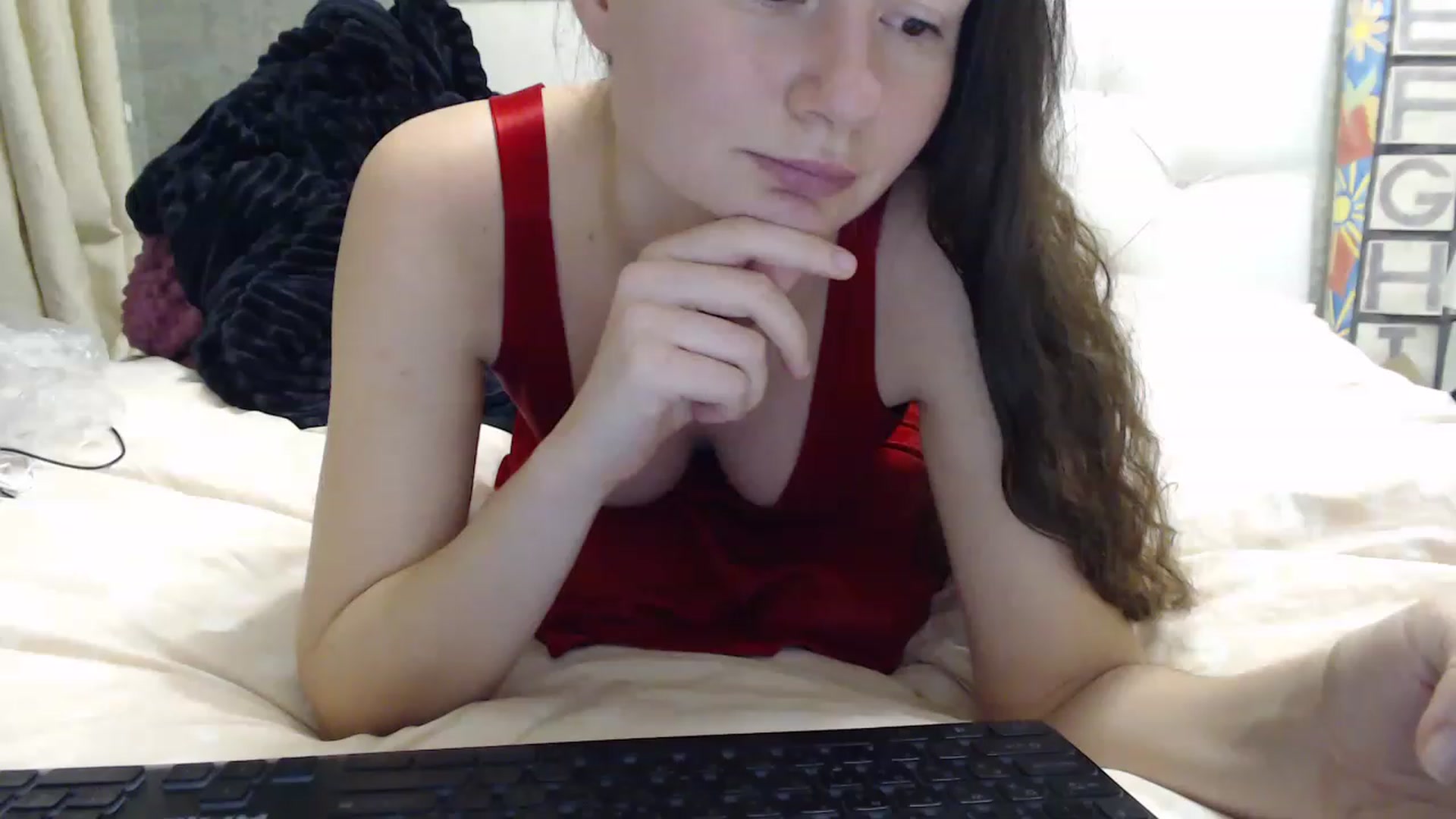 Gallery image thumbnail from SummerFlame's myfreecams stream on, 04/01/2023, 19:50 image 7 of 20