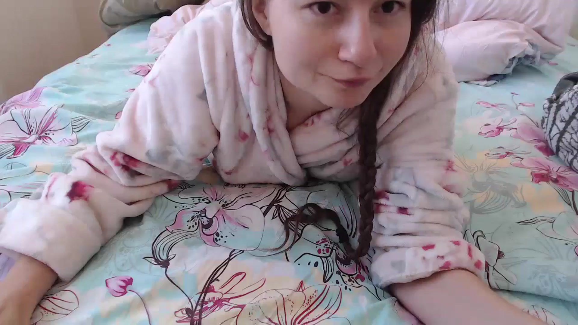 Gallery image thumbnail from SummerFlame's myfreecams stream on, 10/04/2024, 11:07 image 5 of 20