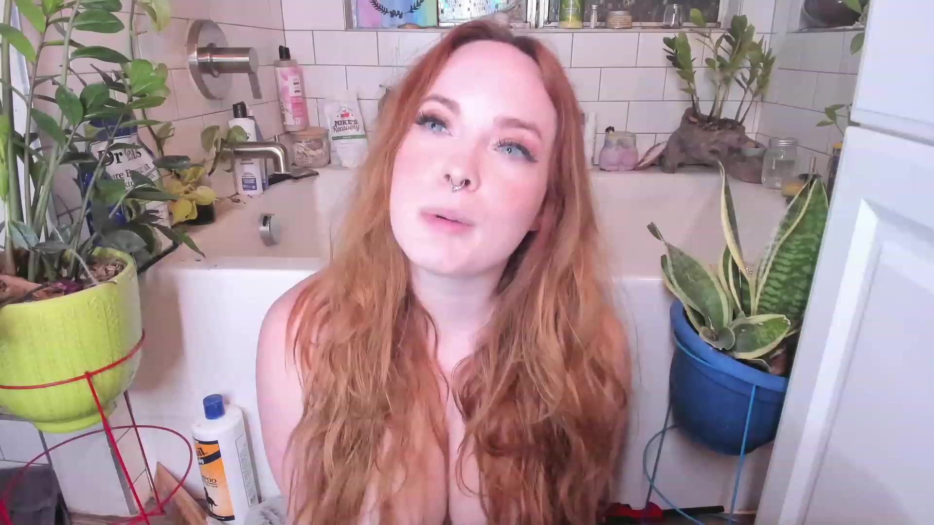 Gallery image thumbnail from SummerHart's myfreecams stream on, 07/01/2023, 06:35 image 17 of 20
