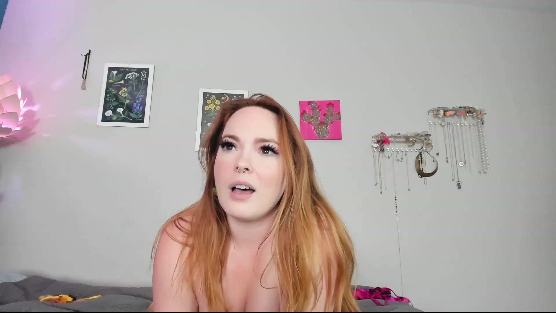 Gallery image thumbnail from SummerHart's myfreecams stream on, 09/03/2023, 05:45 image 19 of 20