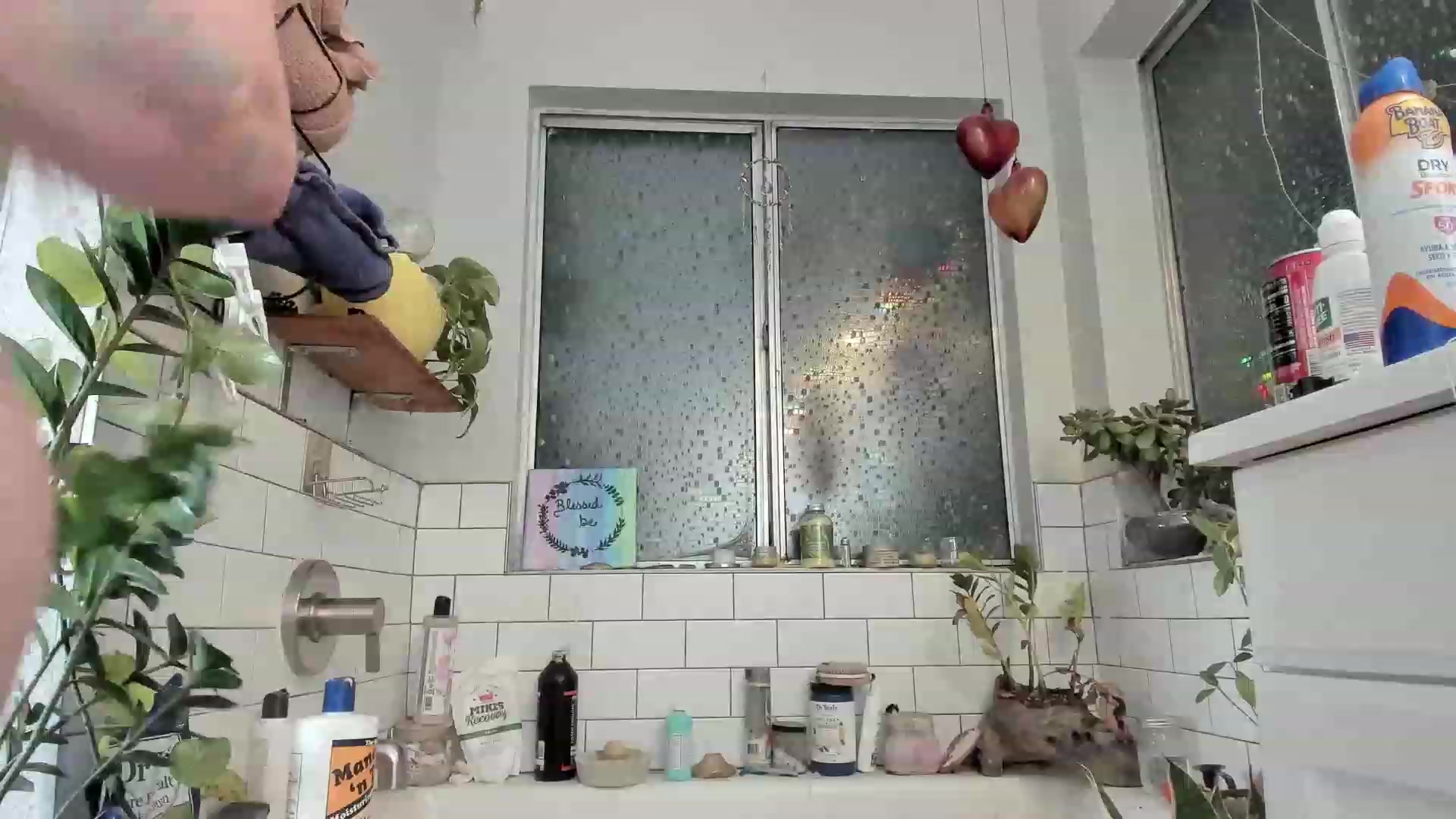 Gallery image thumbnail from SummerHart's myfreecams stream on, 09/17/2023, 05:32 image 16 of 20
