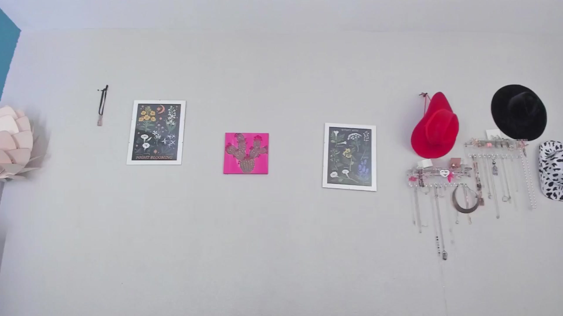 Gallery image thumbnail from SummerHart's myfreecams stream on, 08/11/2024, 05:33 image 7 of 20