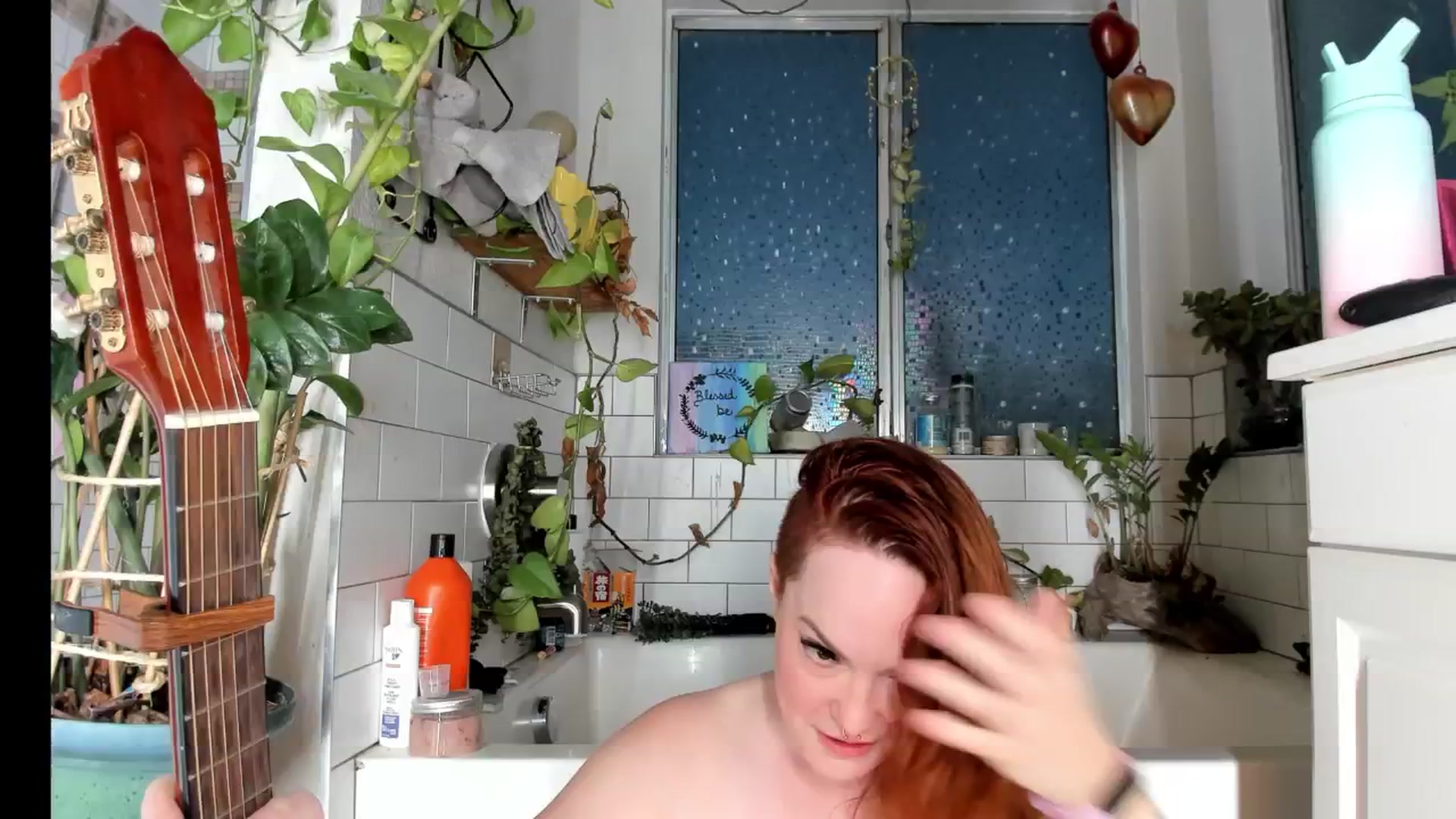 Gallery image thumbnail from SummerHart's myfreecams stream on, 03/31/2025, 02:42 image 18 of 20