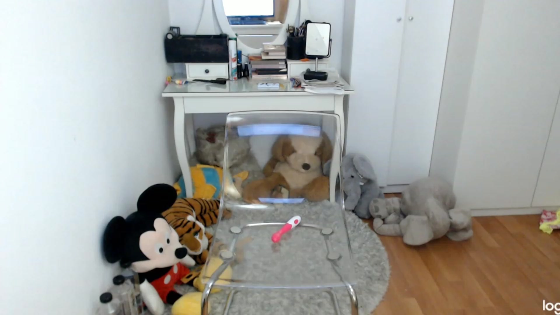 Gallery image thumbnail from SummerJewel's myfreecams stream on, 06/05/2023, 09:02 image 14 of 20