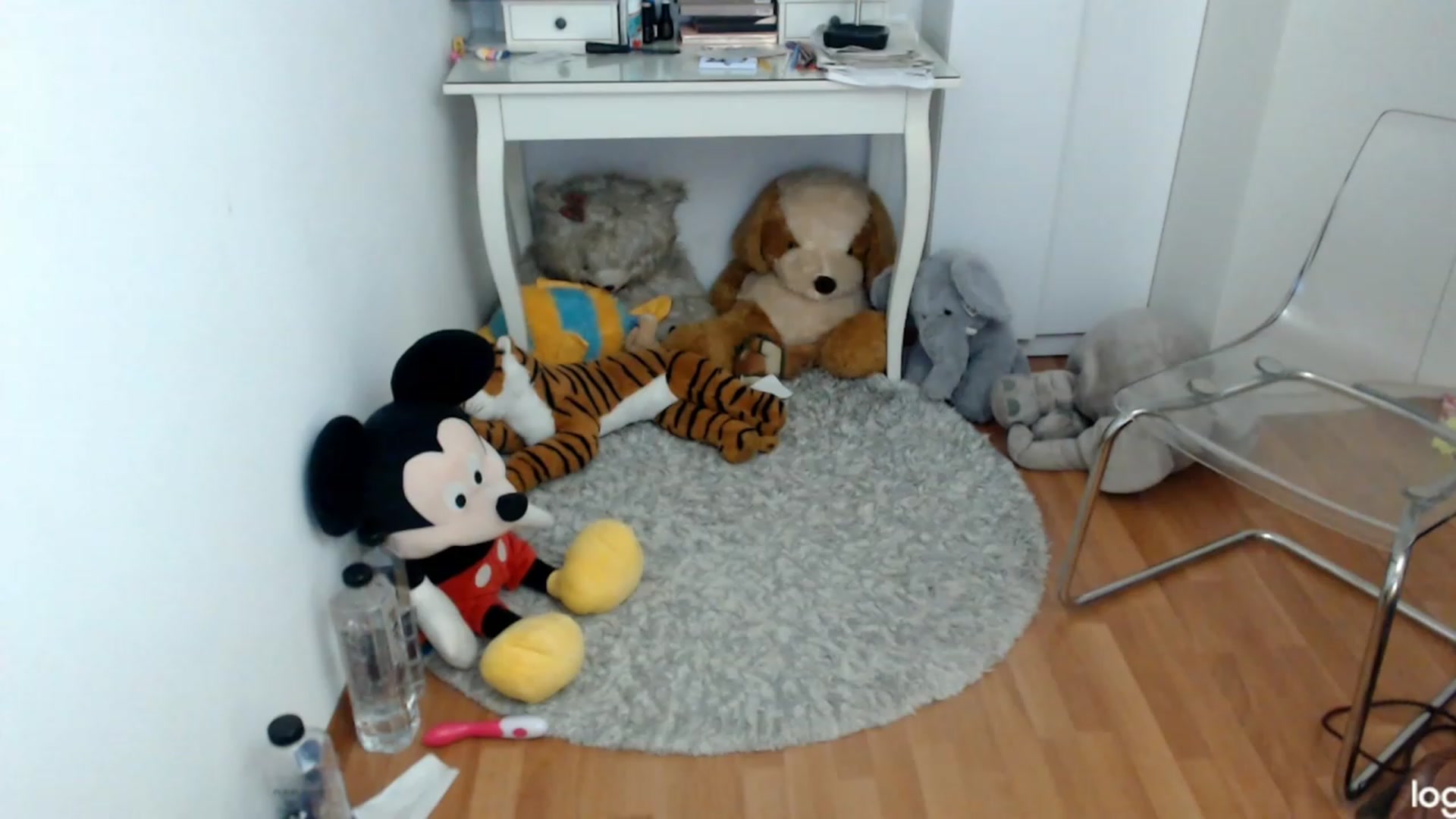 Gallery image thumbnail from SummerJewel's myfreecams stream on, 06/05/2023, 09:19 image 9 of 20