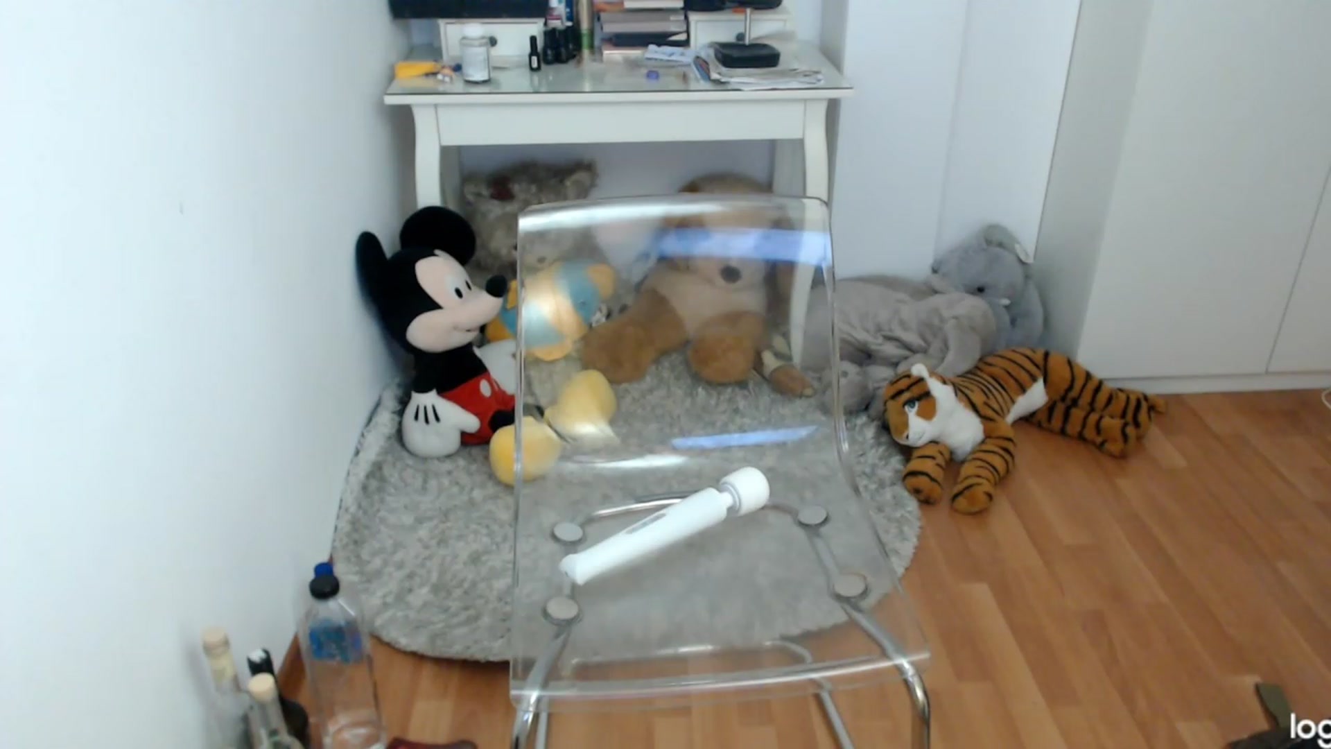 Gallery image thumbnail from SummerJewel's myfreecams stream on, 06/21/2023, 08:51 image 16 of 20