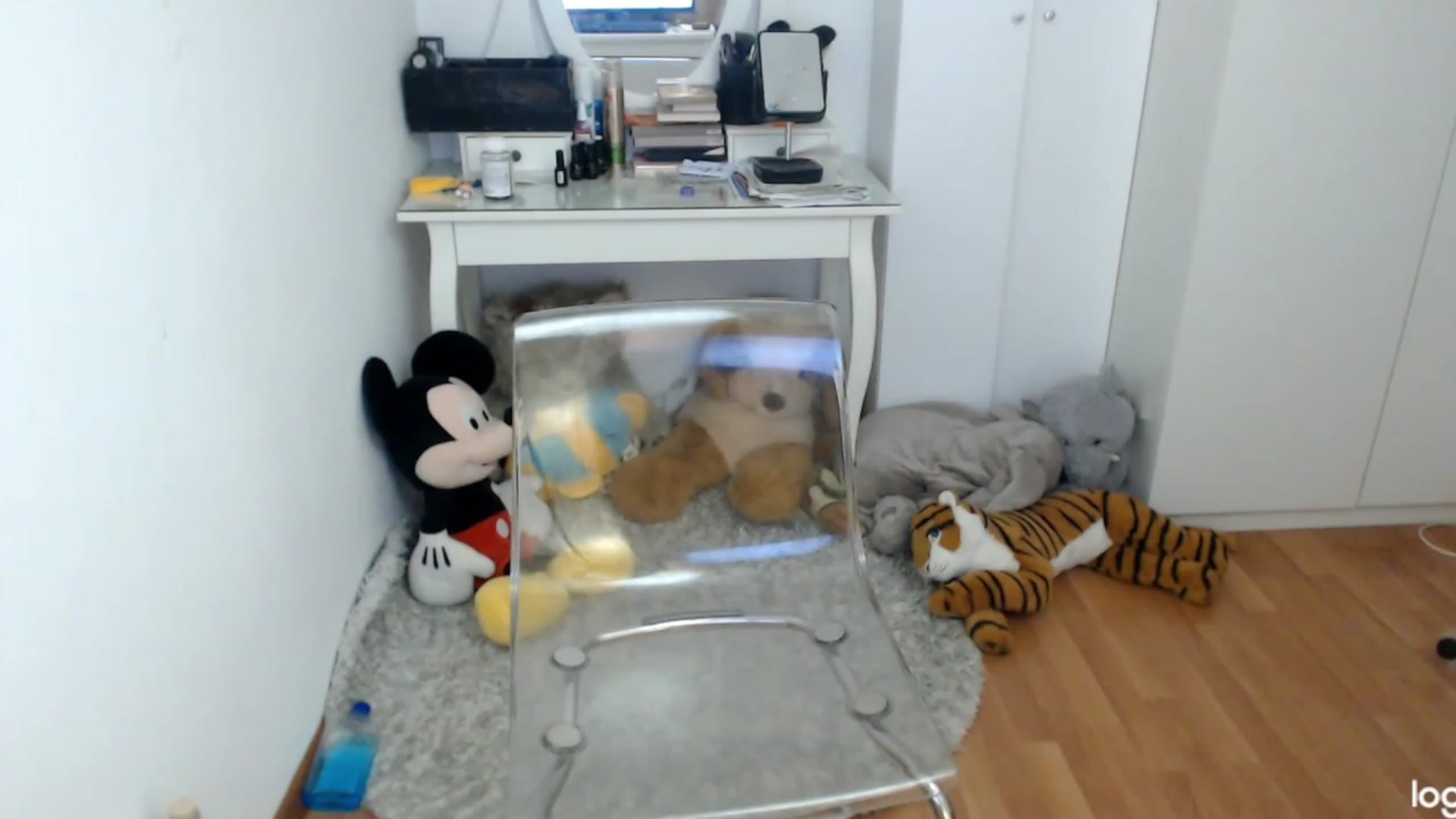 Gallery image thumbnail from SummerJewel's myfreecams stream on, 06/21/2023, 09:39 image 10 of 20