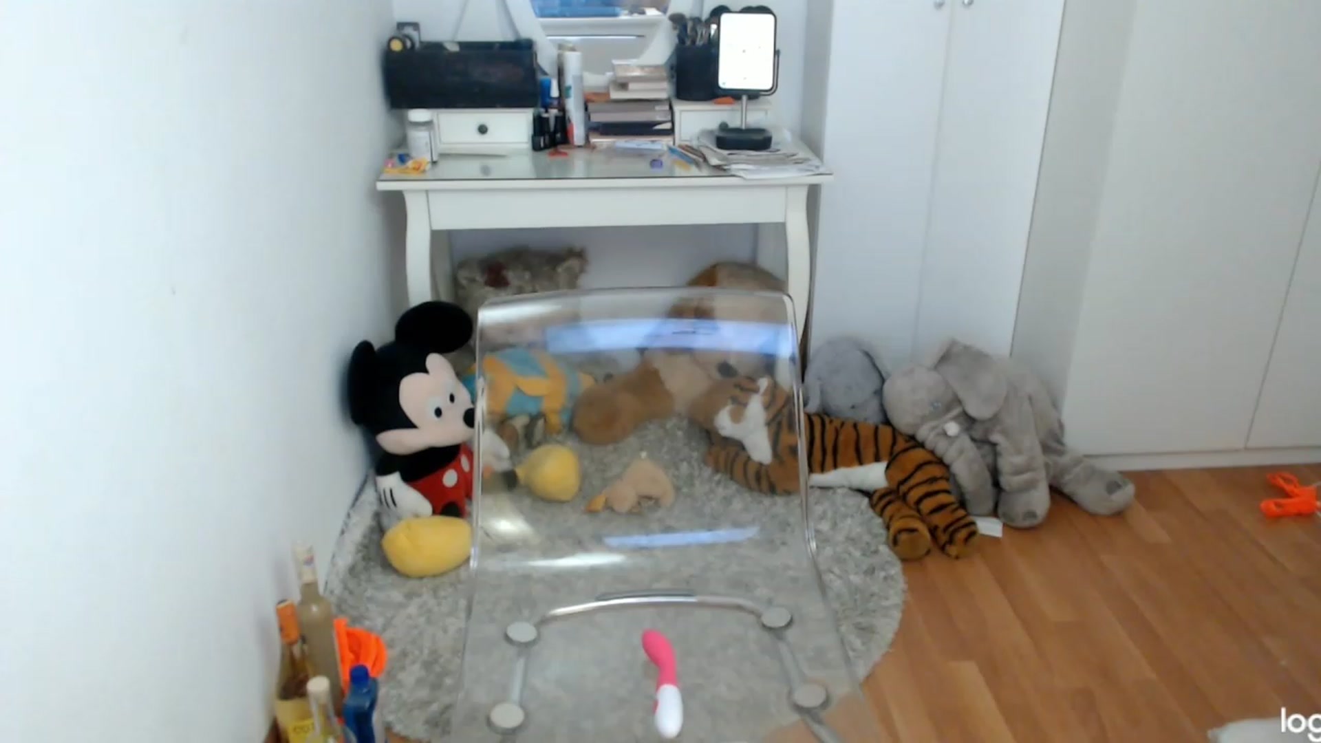 Gallery image thumbnail from SummerJewel's myfreecams stream on, 07/01/2023, 09:46 image 11 of 20