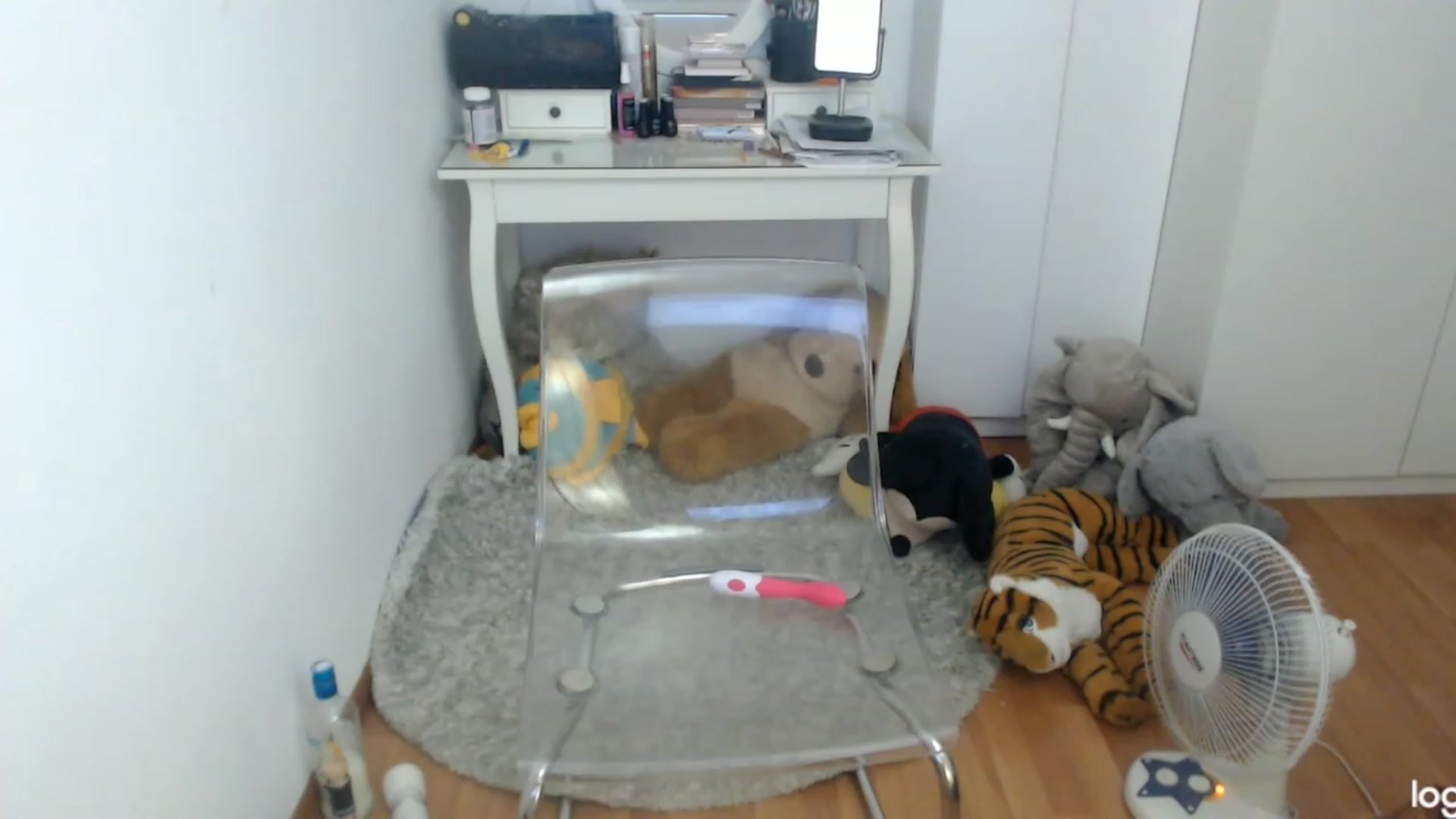 Gallery image thumbnail from SummerJewel's myfreecams stream on, 07/15/2023, 08:53 image 18 of 20