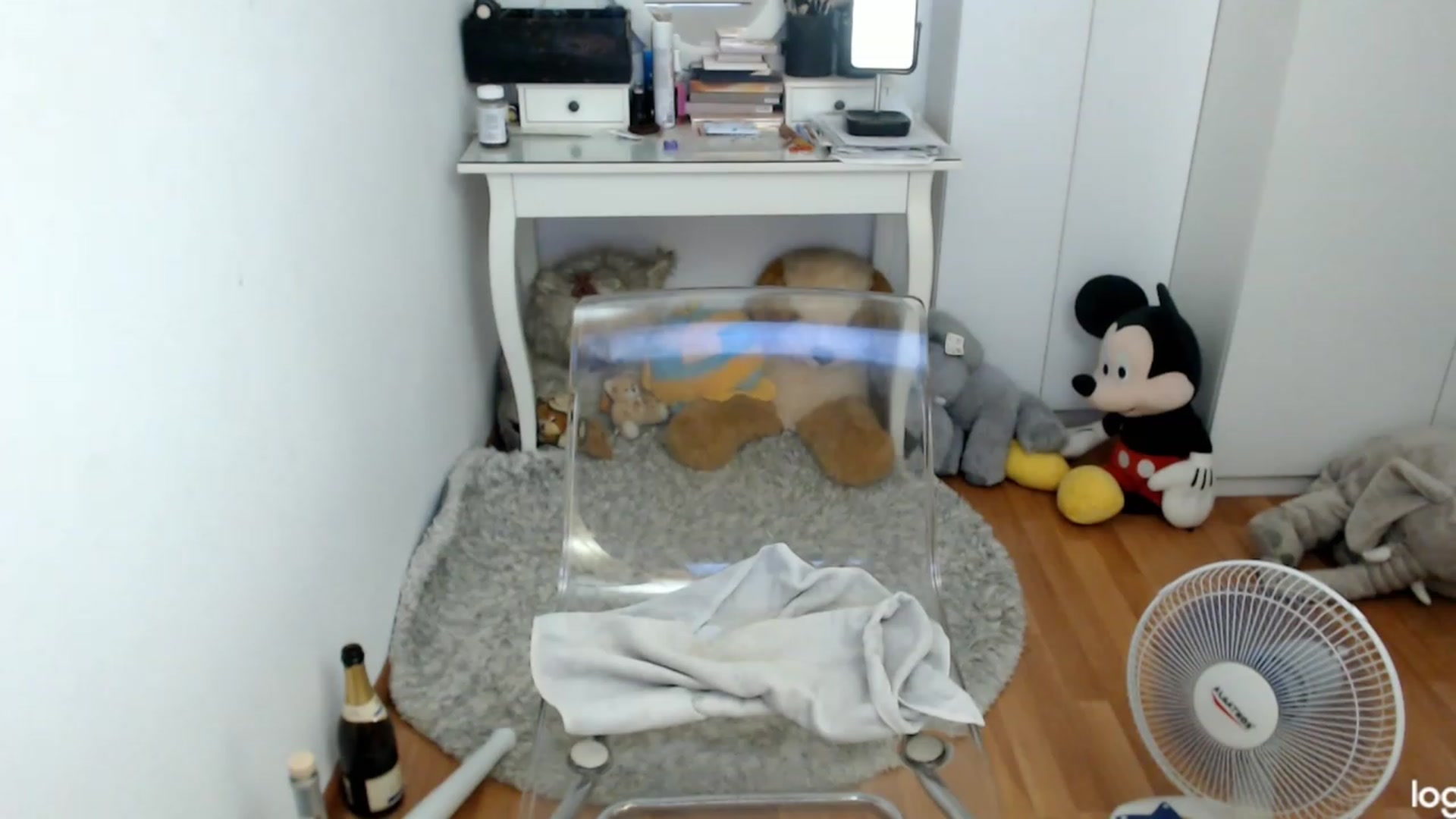 Gallery image thumbnail from SummerJewel's myfreecams stream on, 07/23/2023, 08:19 image 17 of 20