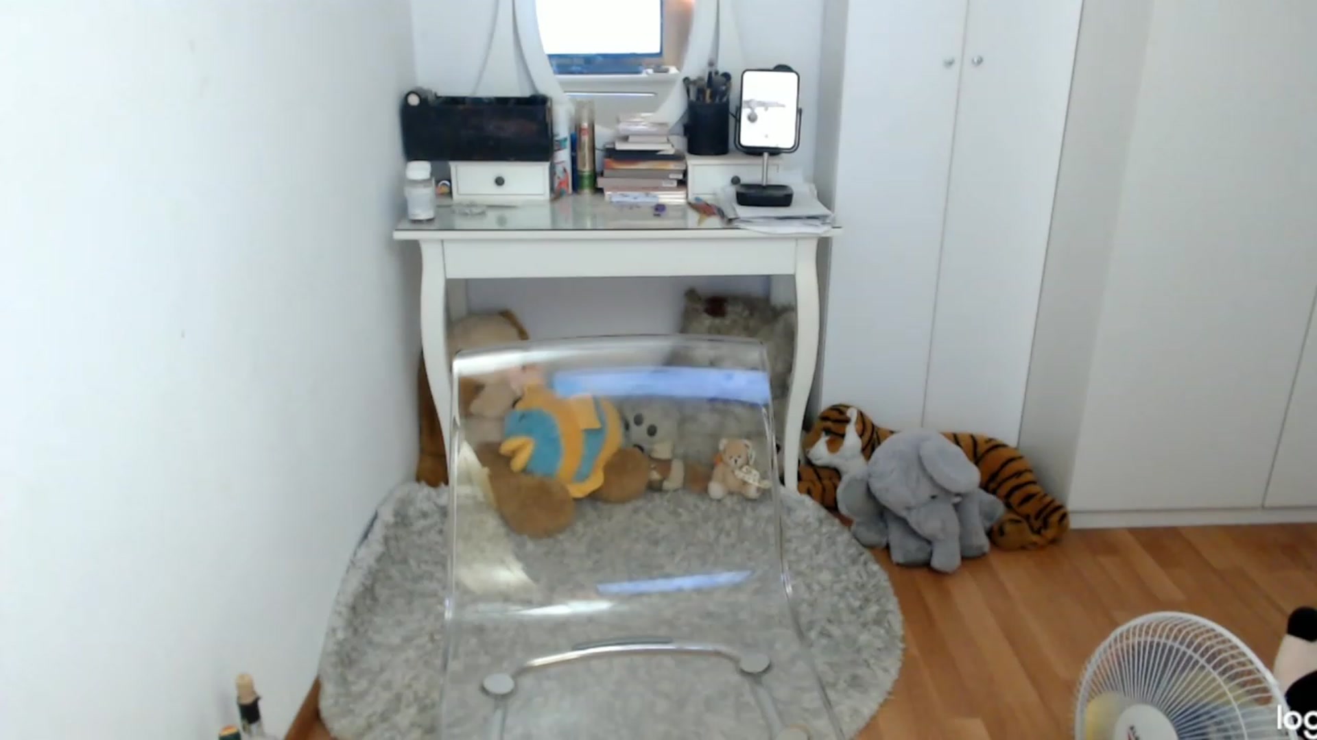 Gallery image thumbnail from SummerJewel's myfreecams stream on, 08/11/2023, 08:10 image 5 of 20