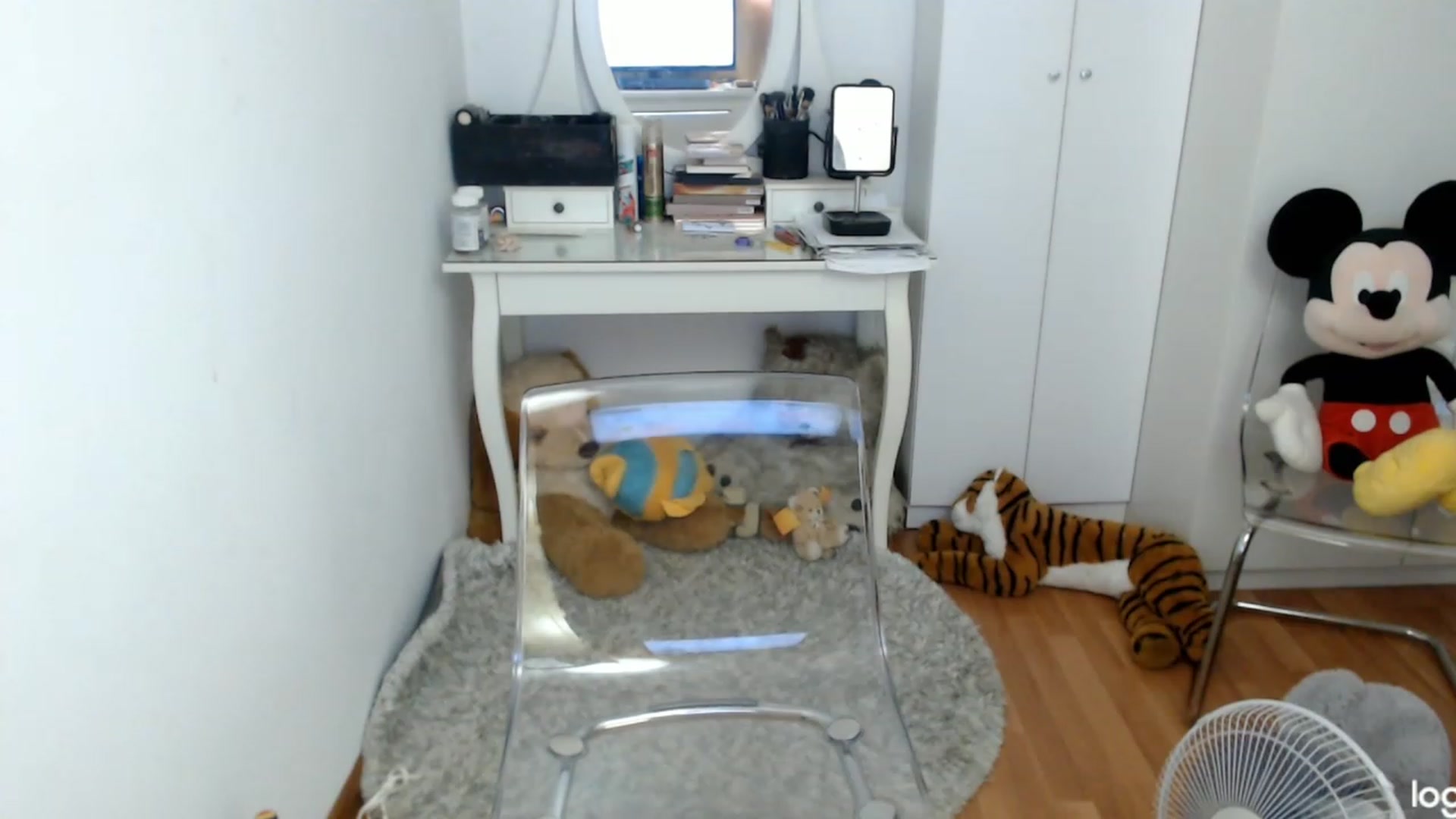 Gallery image thumbnail from SummerJewel's myfreecams stream on, 08/12/2023, 09:47 image 13 of 20