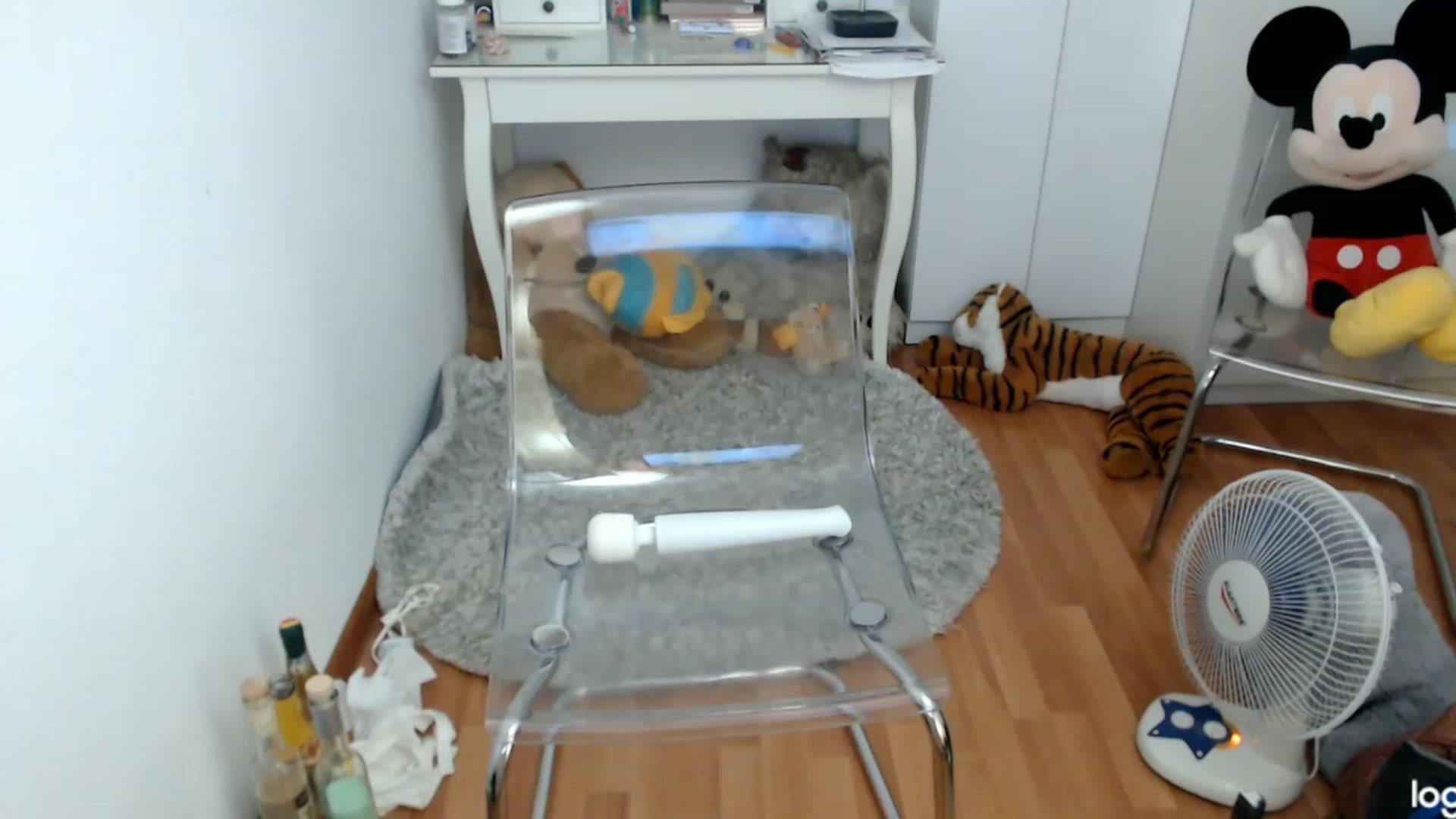 Gallery image thumbnail from SummerJewel's myfreecams stream on, 08/12/2023, 10:42 image 6 of 20