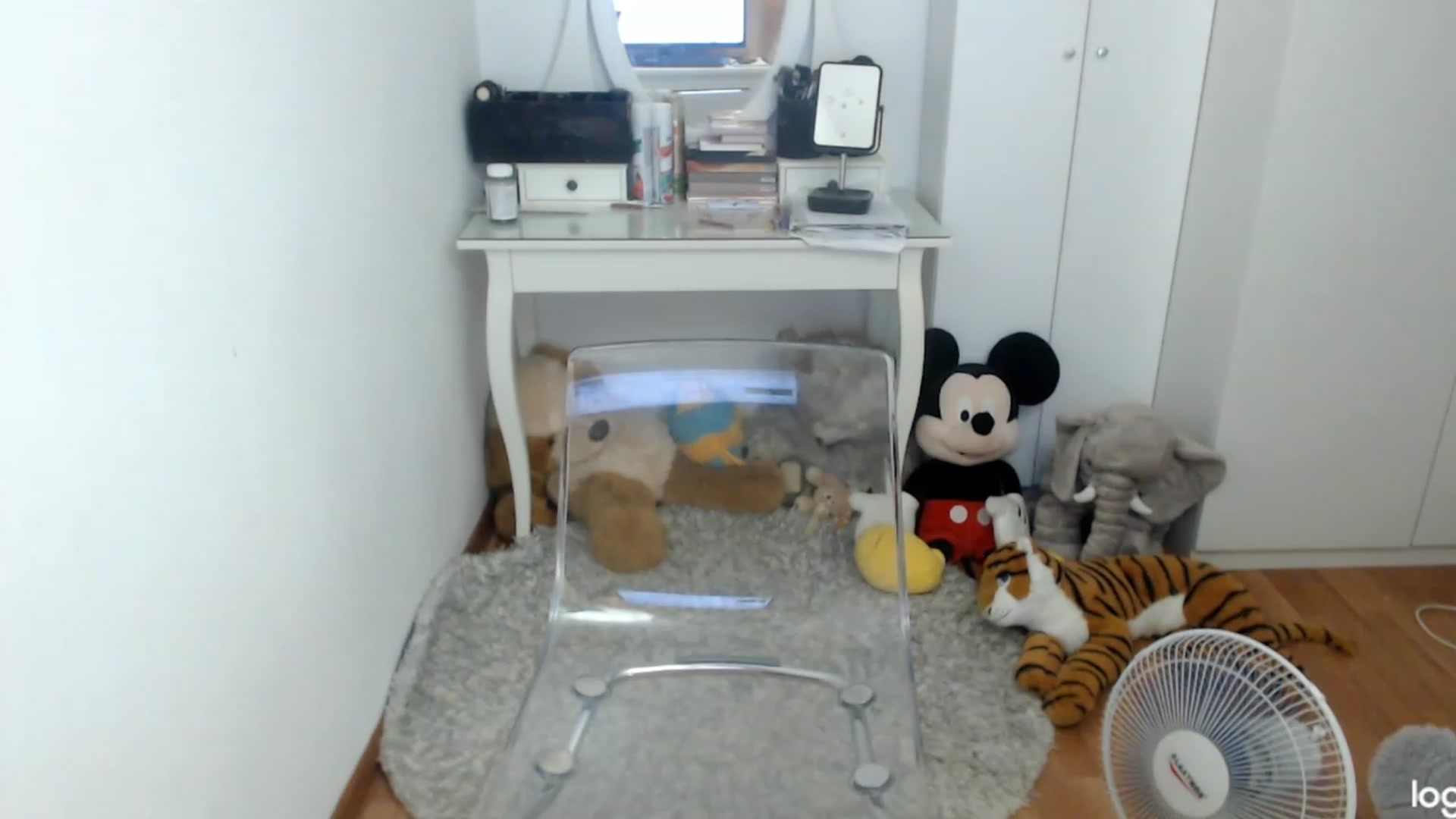 Gallery image thumbnail from SummerJewel's myfreecams stream on, 08/31/2023, 08:23 image 5 of 20