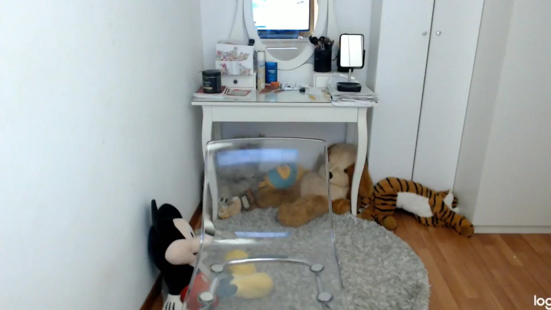 Gallery image thumbnail from SummerJewel's myfreecams stream on, 06/07/2024, 07:48 image 4 of 20