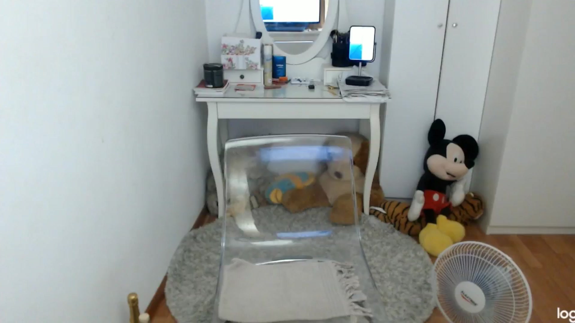 Gallery image thumbnail from SummerJewel's myfreecams stream on, 06/12/2024, 08:25 image 5 of 20
