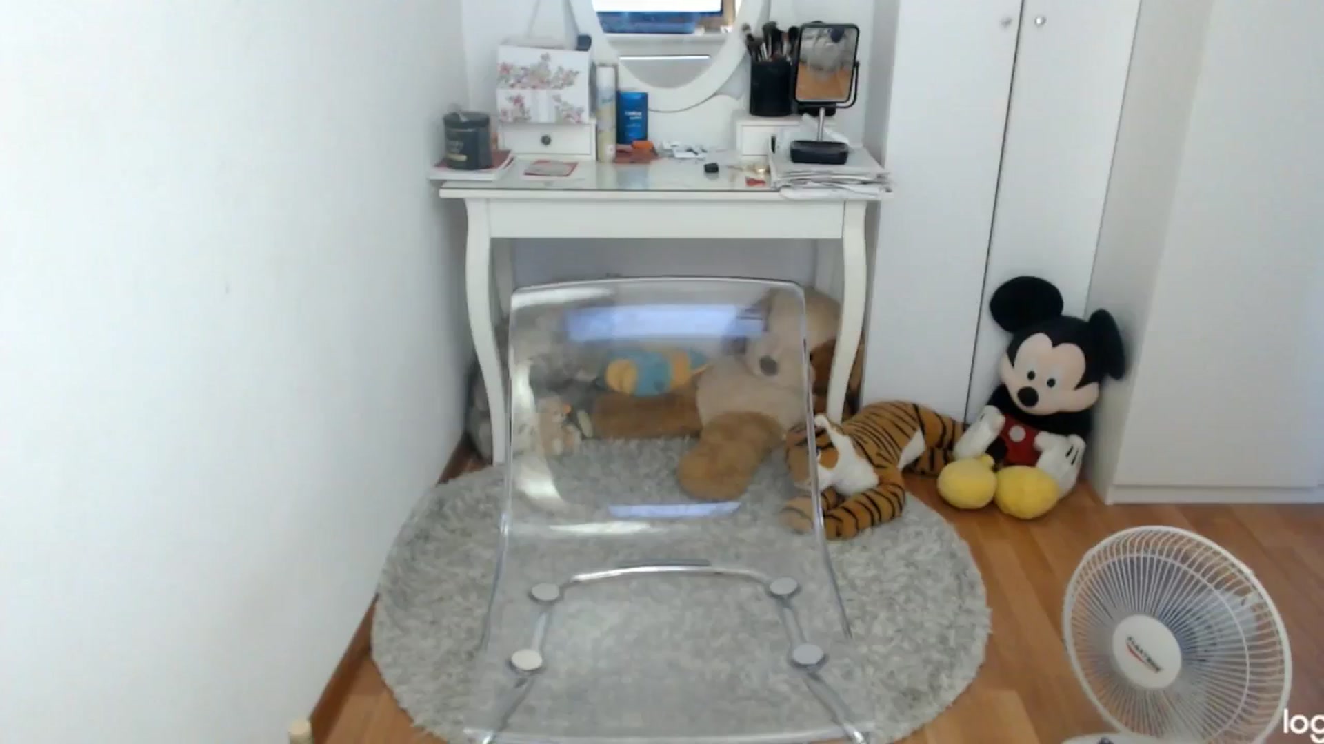 Gallery image thumbnail from SummerJewel's myfreecams stream on, 06/16/2024, 06:48 image 2 of 20
