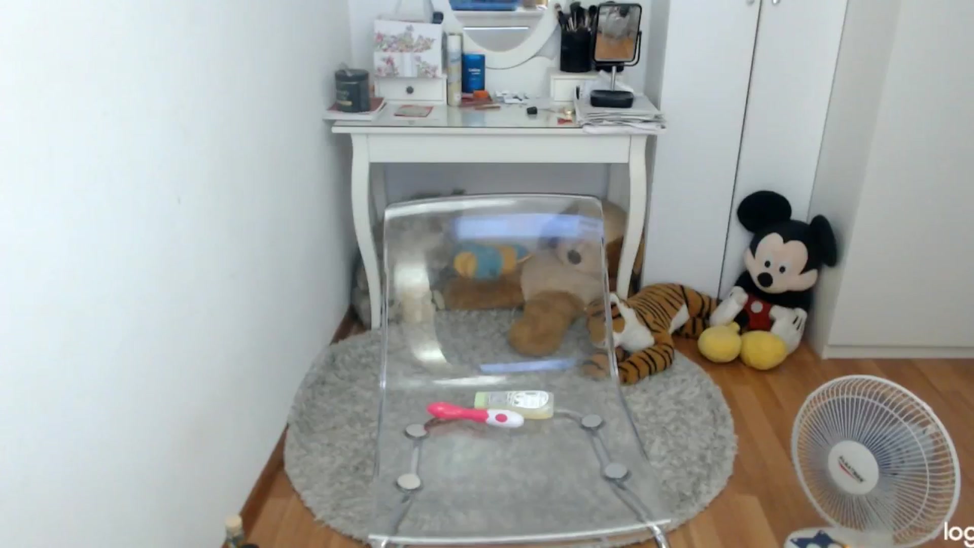 Gallery image thumbnail from SummerJewel's myfreecams stream on, 06/16/2024, 07:25 image 8 of 20