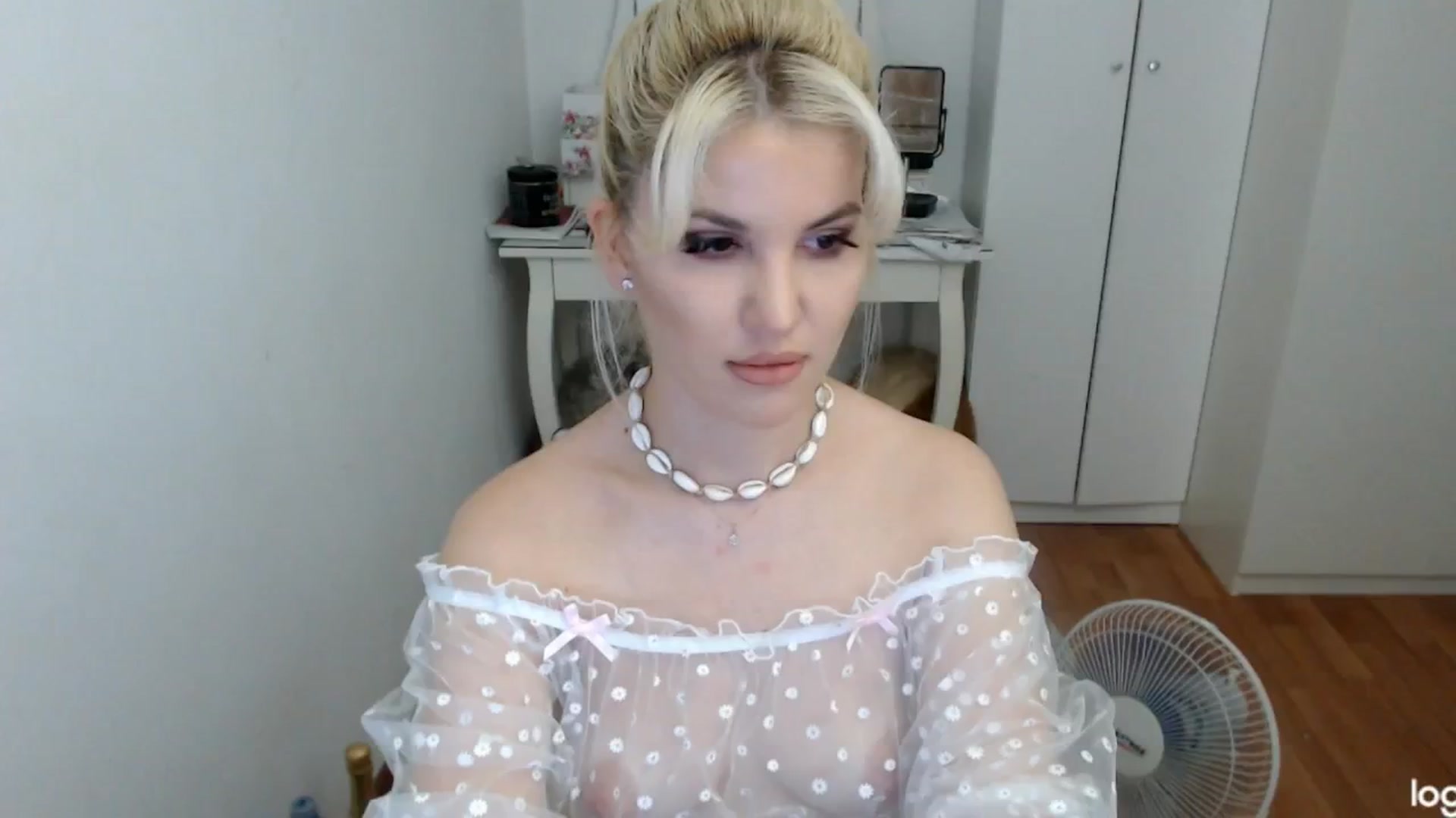 Gallery image thumbnail from SummerJewel's myfreecams stream on, 07/08/2024, 04:46 image 2 of 20