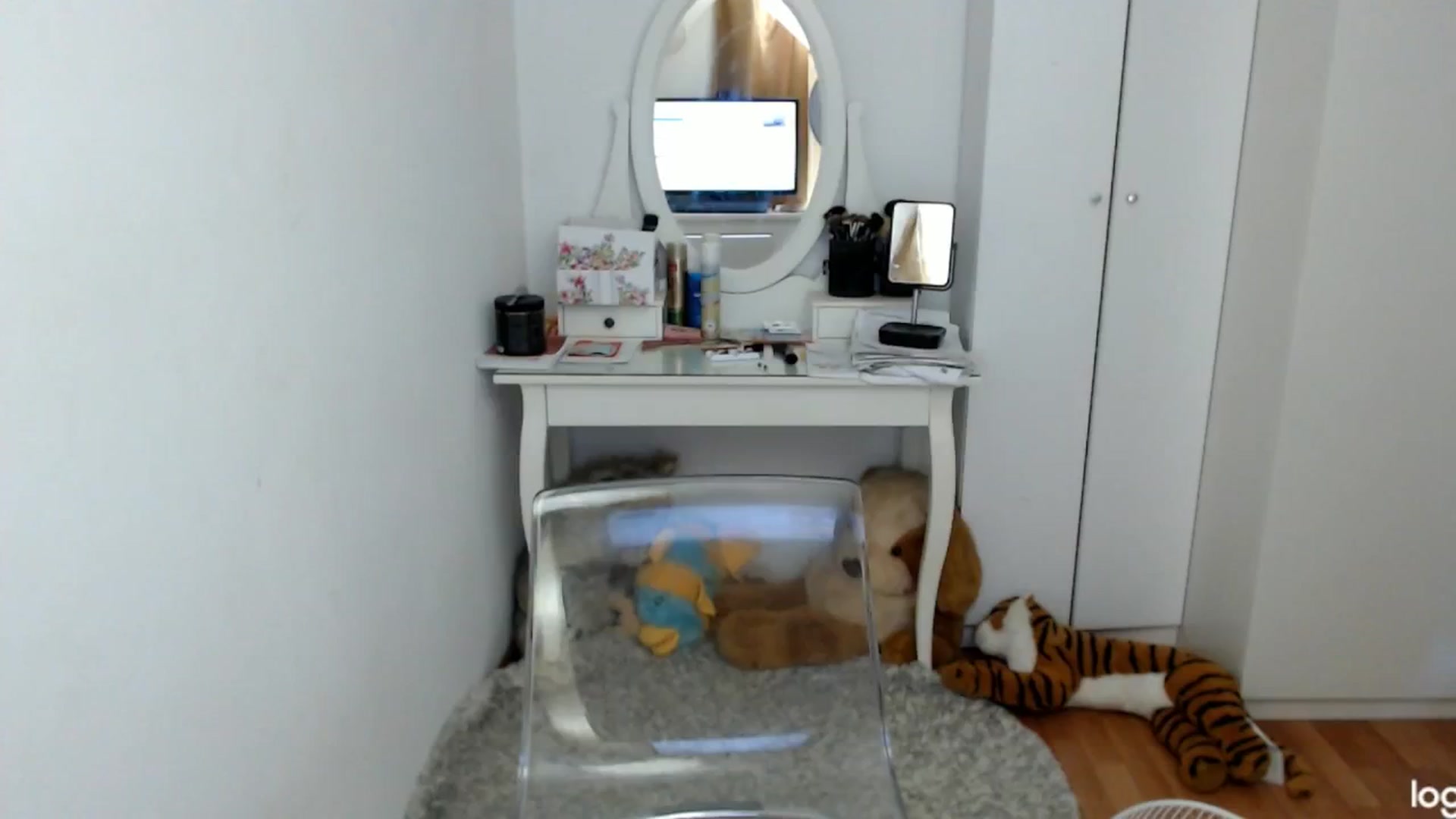Gallery image thumbnail from SummerJewel's myfreecams stream on, 07/29/2024, 09:04 image 12 of 20