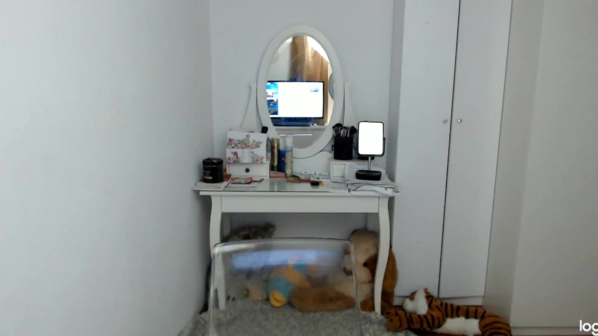 Gallery image thumbnail from SummerJewel's myfreecams stream on, 08/01/2024, 08:59 image 19 of 20