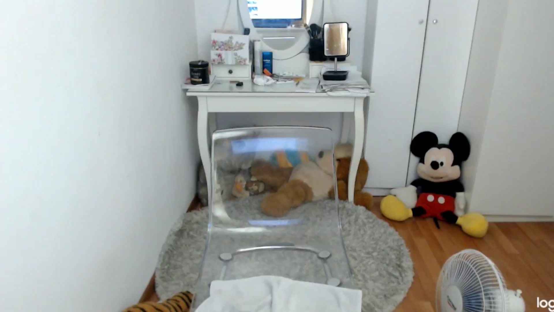 Gallery image thumbnail from SummerJewel's myfreecams stream on, 08/21/2024, 08:19 image 2 of 20