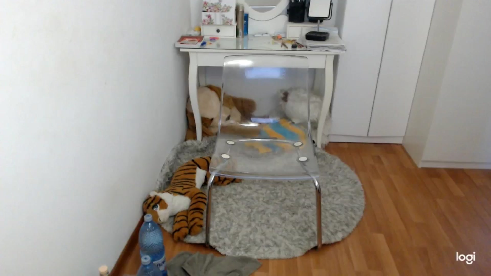 Gallery image thumbnail from SummerJewel's myfreecams stream on, 06/04/2025, 09:10 image 4 of 20