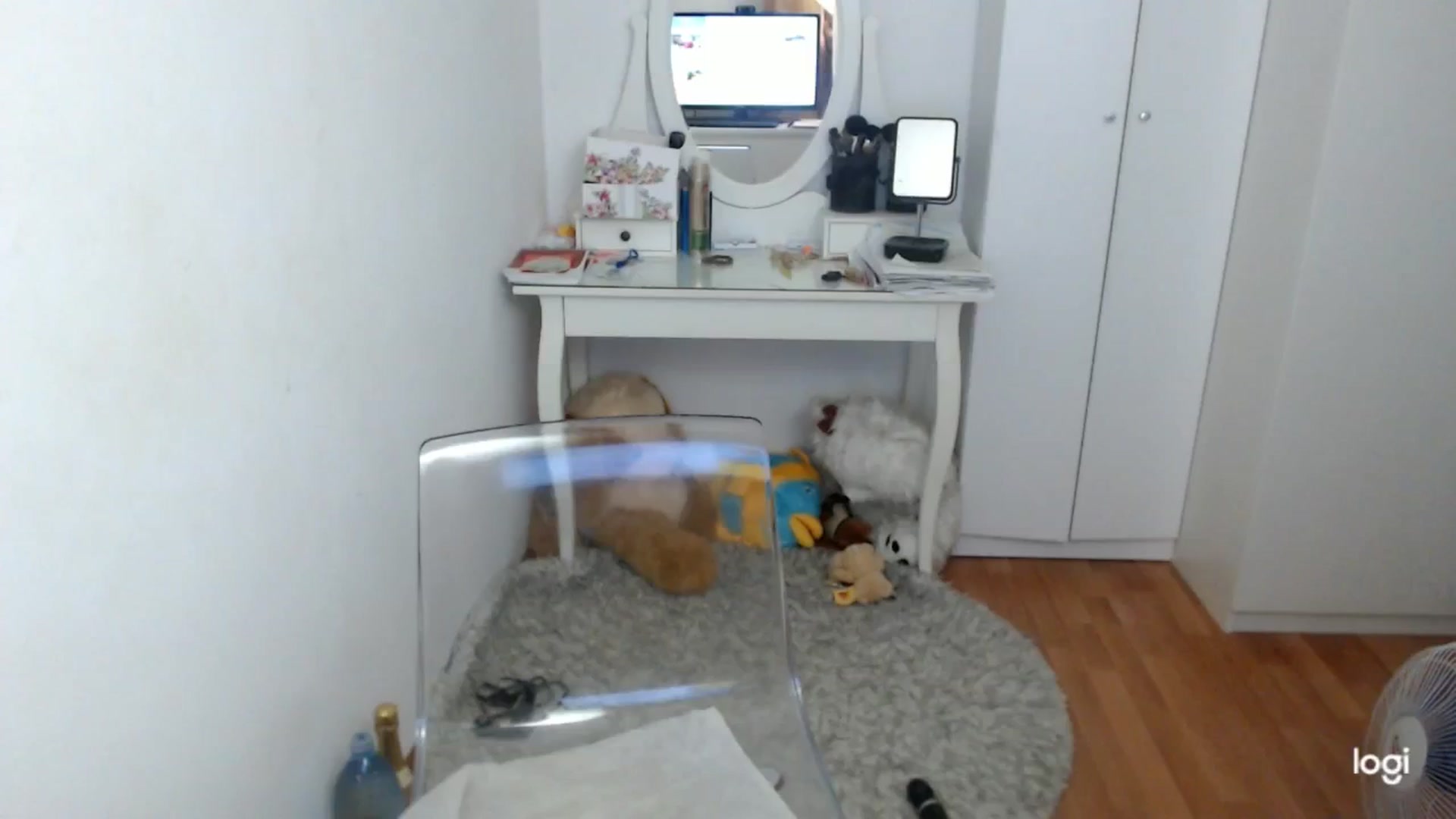 Gallery image thumbnail from SummerJewel's myfreecams stream on, 06/16/2025, 08:14 image 20 of 20