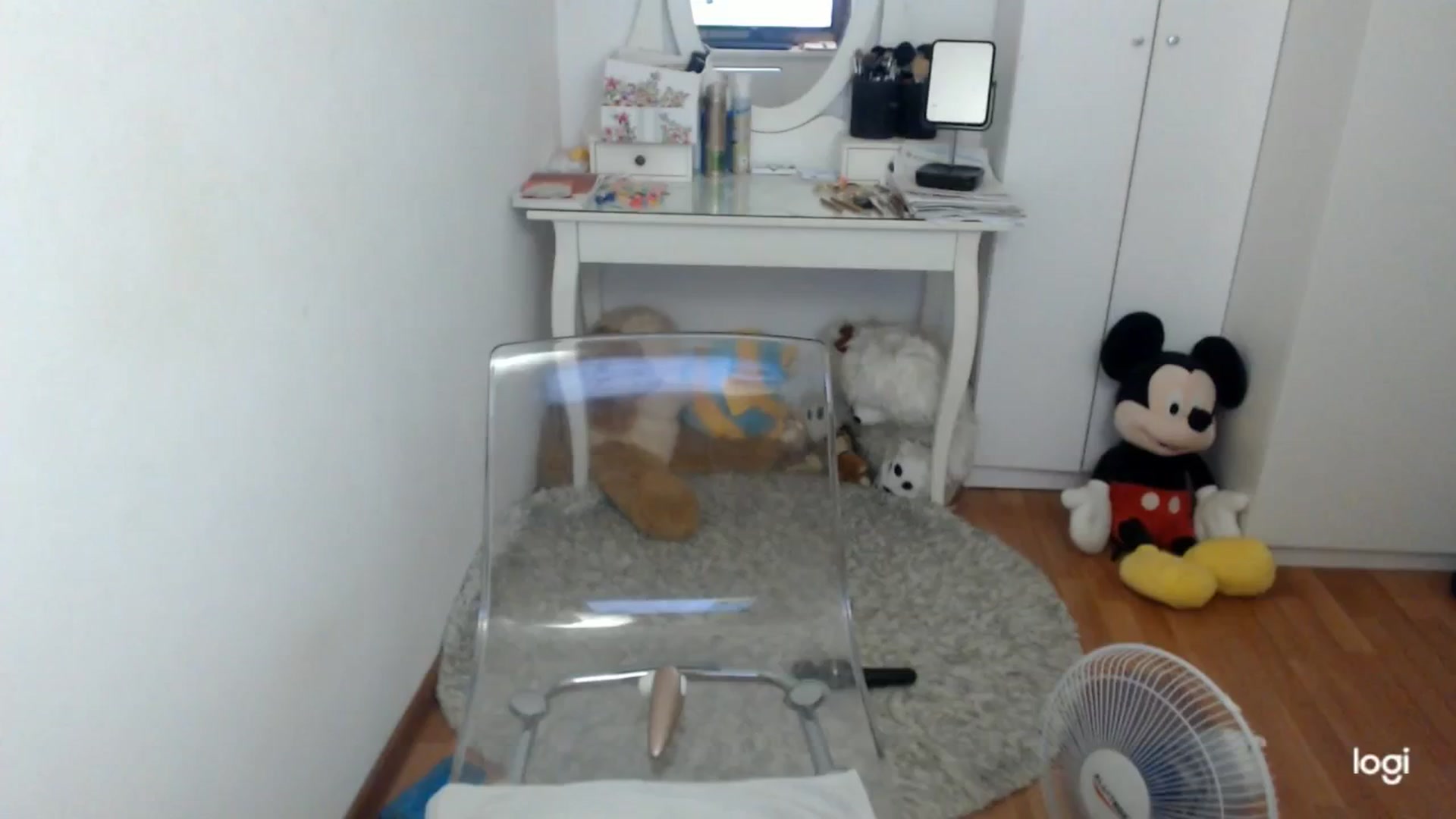 Gallery image thumbnail from SummerJewel's myfreecams stream on, 07/17/2025, 09:00 image 11 of 20