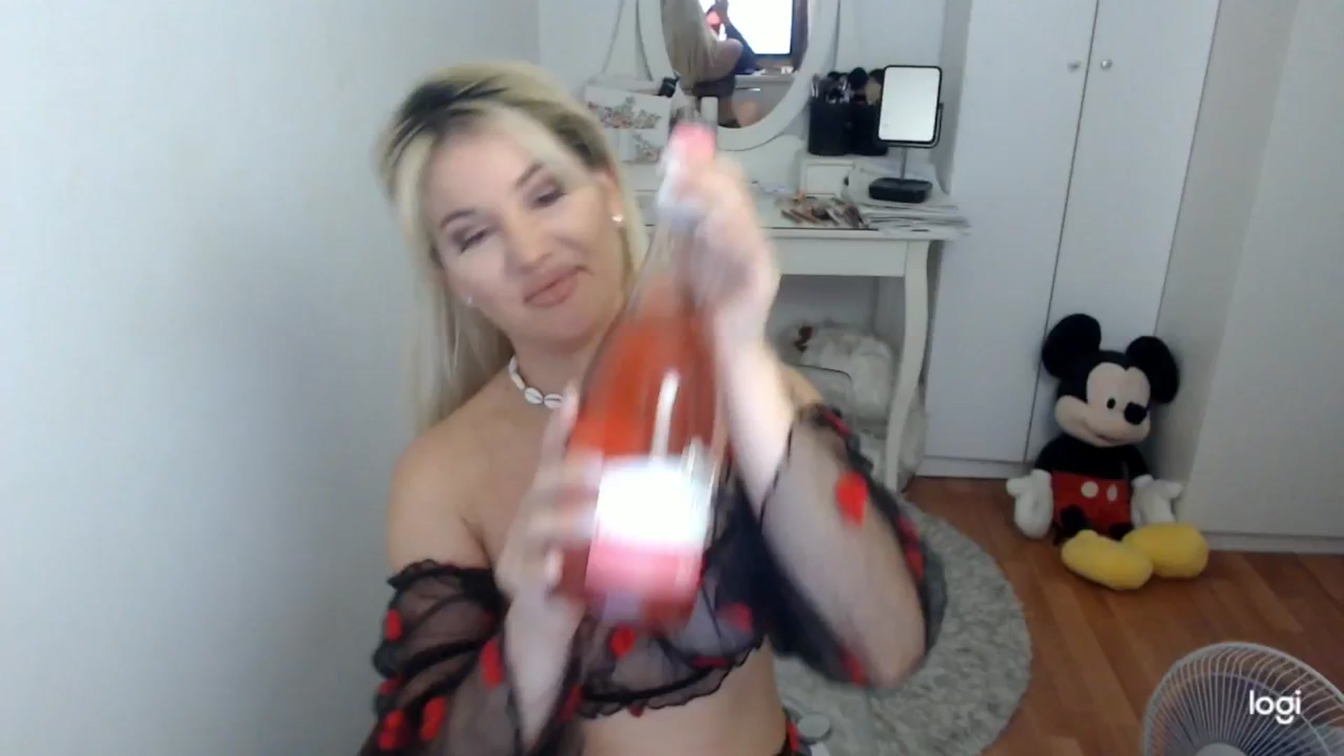 Gallery image thumbnail from SummerJewel's myfreecams stream on, 07/17/2025, 09:00 image 1 of 20
