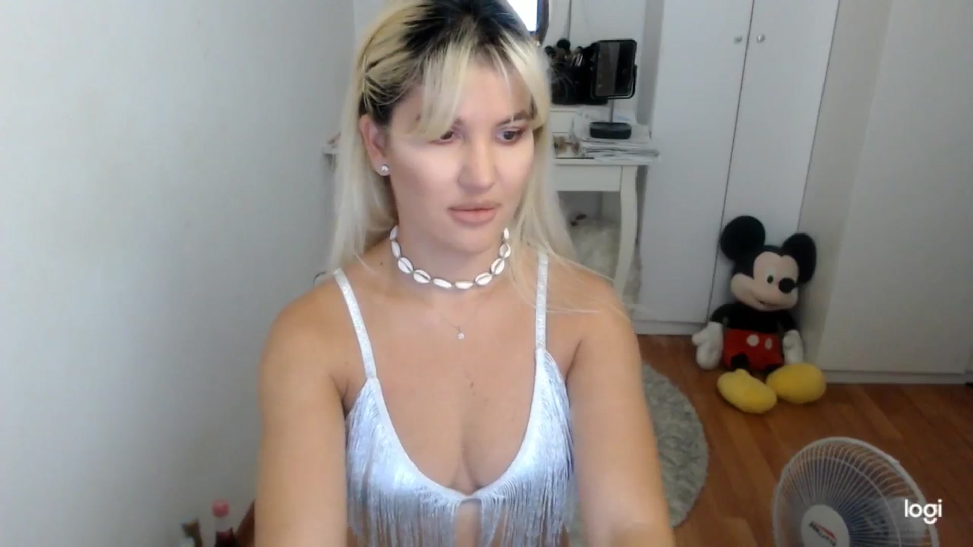 Gallery image thumbnail from SummerJewel's myfreecams stream on, 08/14/2025, 06:05 image 5 of 20