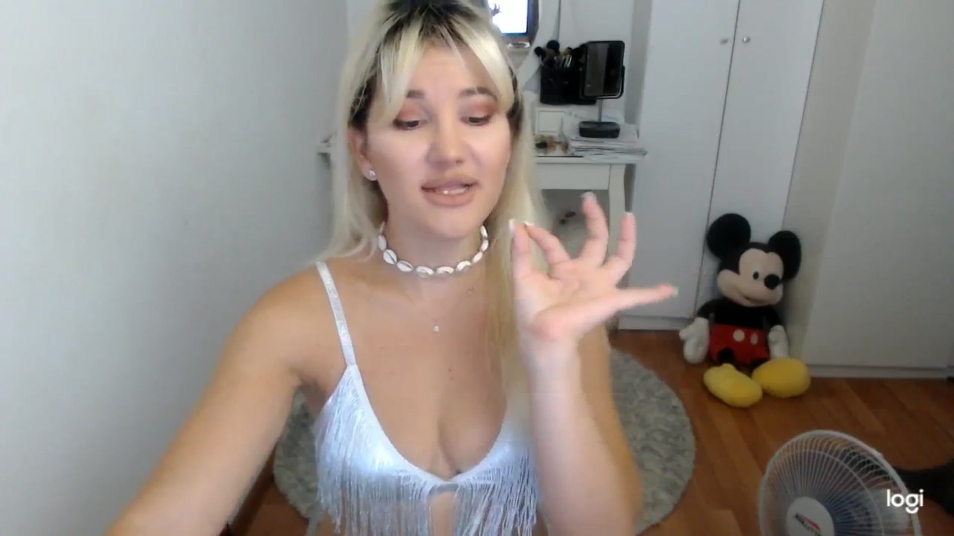 Gallery image thumbnail from SummerJewel's myfreecams stream on, 08/14/2025, 06:05 image 20 of 20