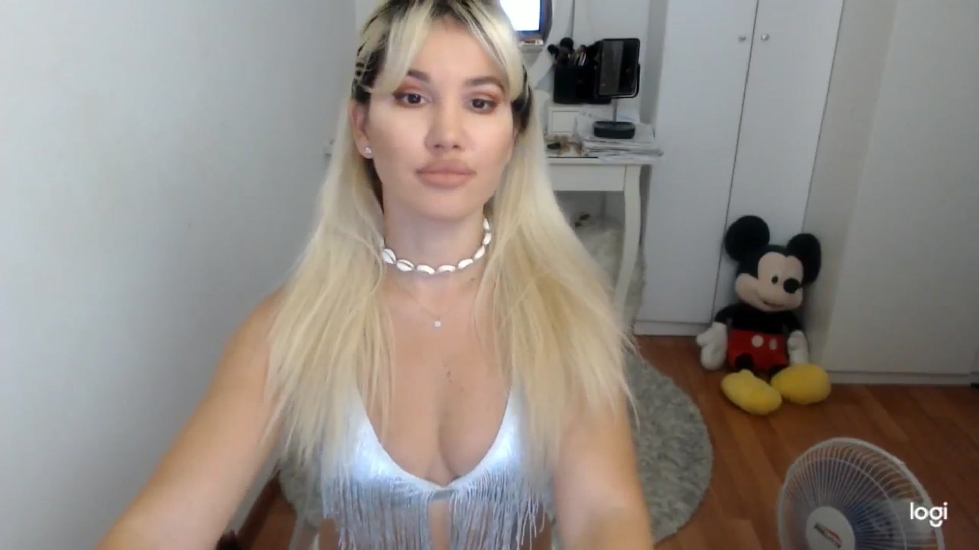 Gallery image thumbnail from SummerJewel's myfreecams stream on, 08/14/2025, 06:05 image 13 of 20