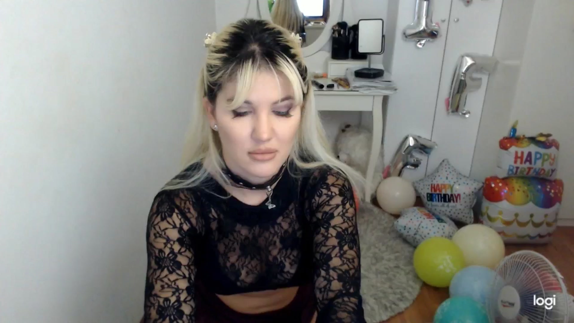 Gallery image thumbnail from SummerJewel's myfreecams stream on, 08/23/2025, 05:59 image 9 of 20