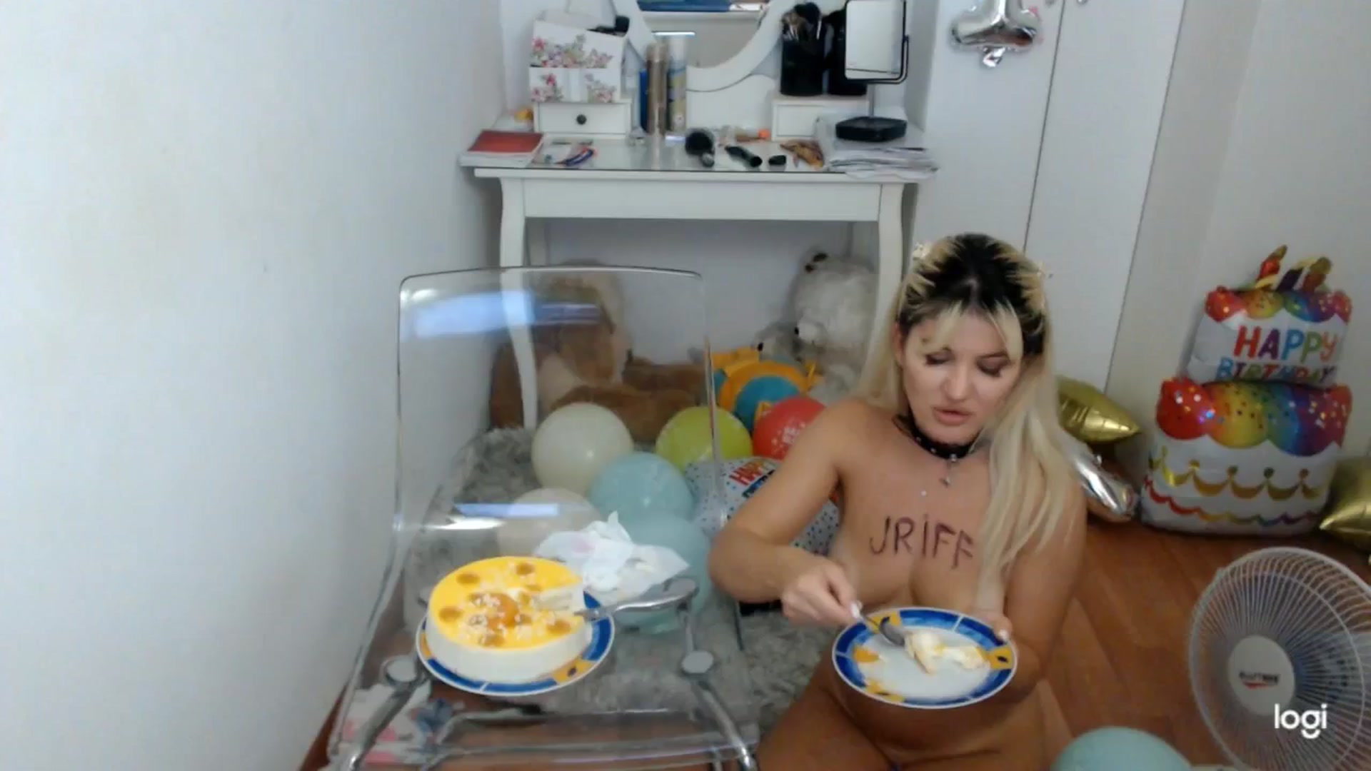 Gallery image thumbnail from SummerJewel's myfreecams stream on, 08/23/2025, 09:10 image 12 of 20