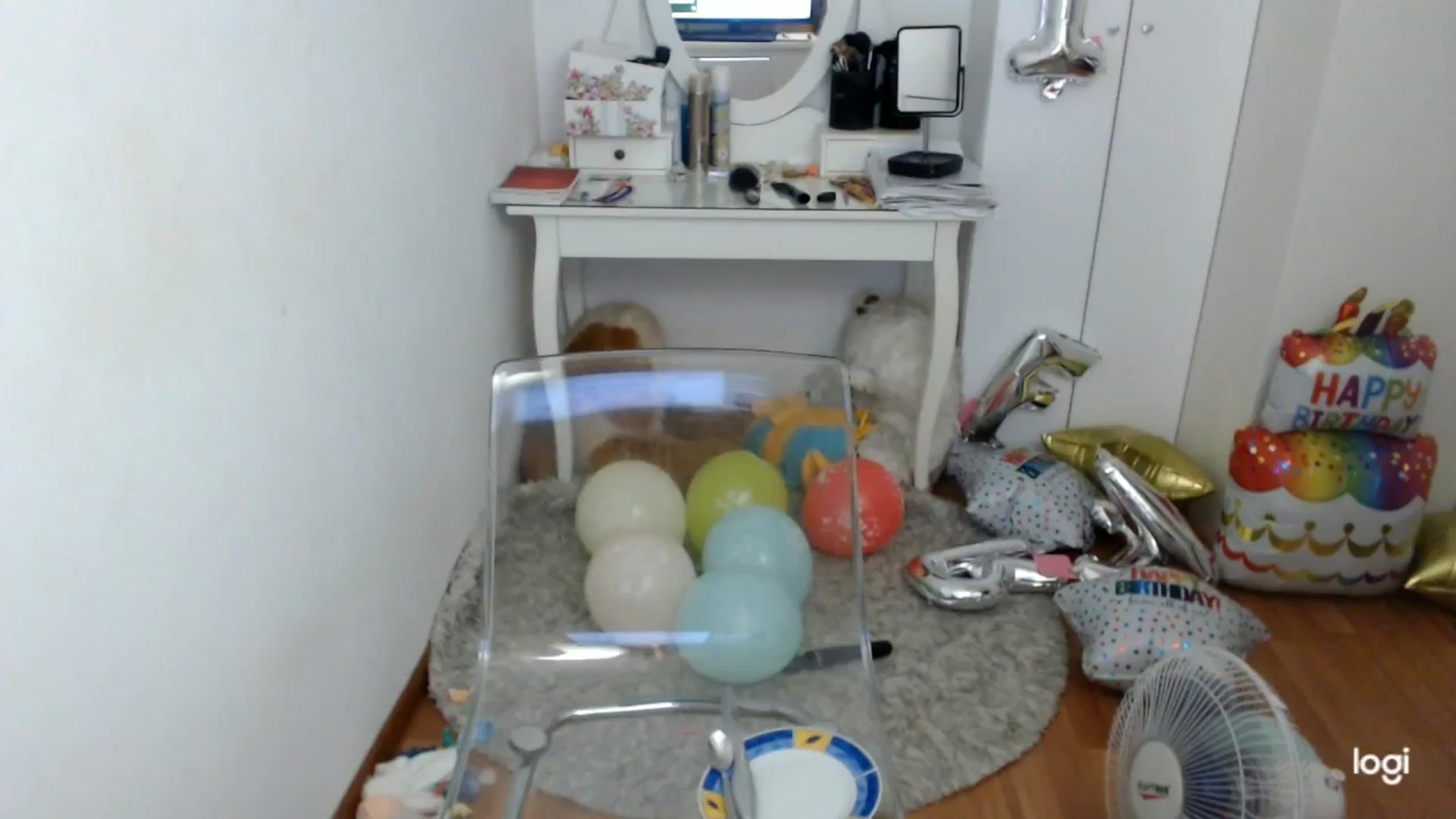Gallery image thumbnail from SummerJewel's myfreecams stream on, 08/23/2025, 09:10 image 9 of 20