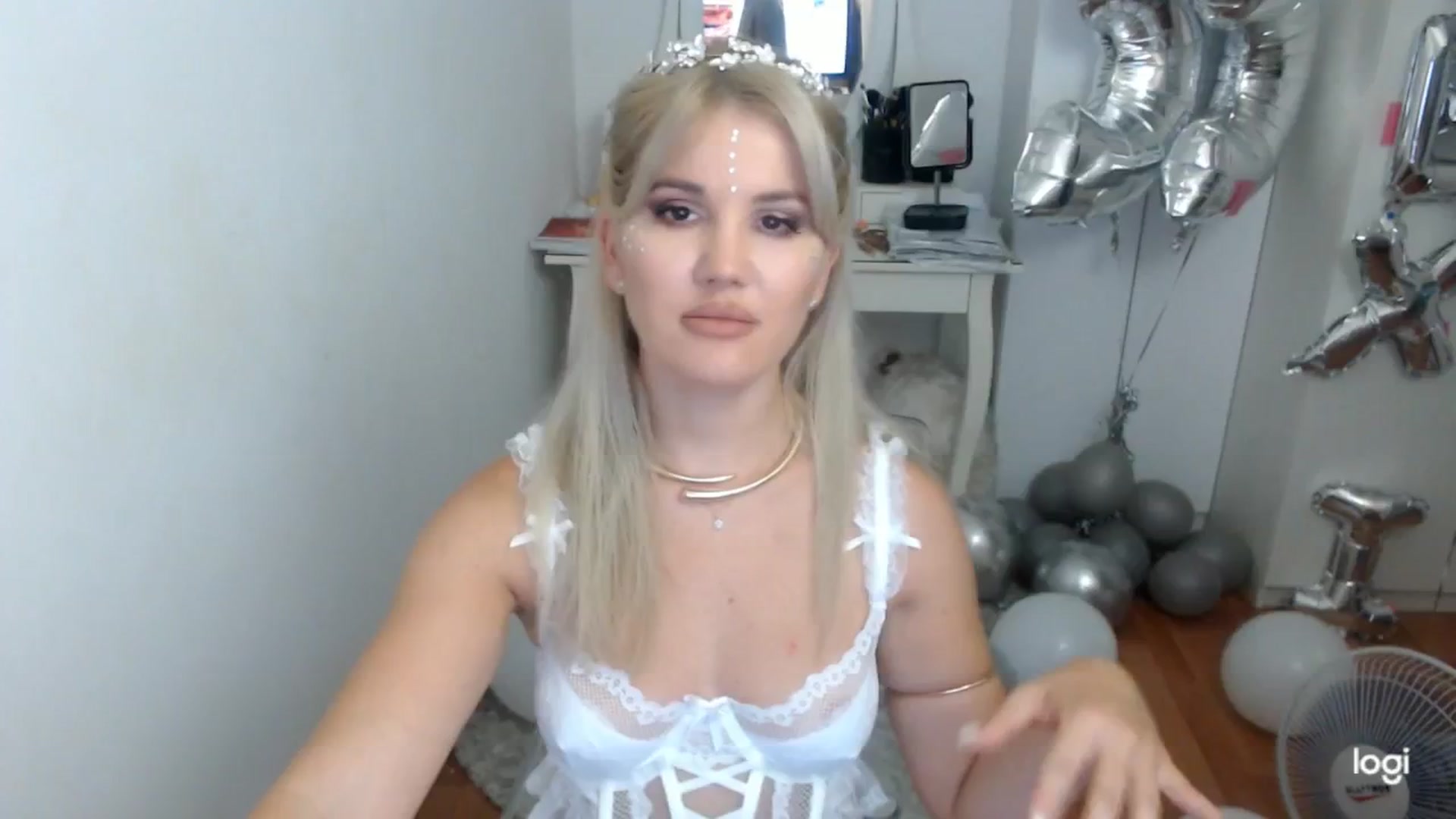 Gallery image thumbnail from SummerJewel's myfreecams stream on, 09/13/2025, 09:39 image 3 of 20