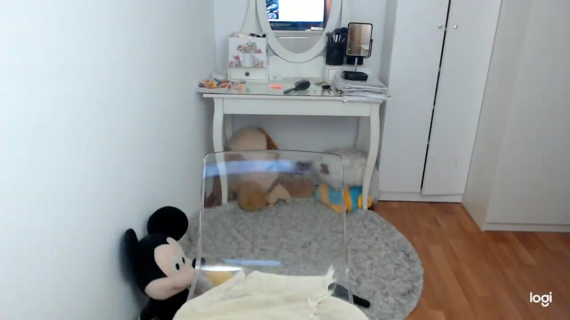 Gallery image thumbnail from SummerJewel's myfreecams stream on, 06/01/2026, 08:45 image 9 of 20