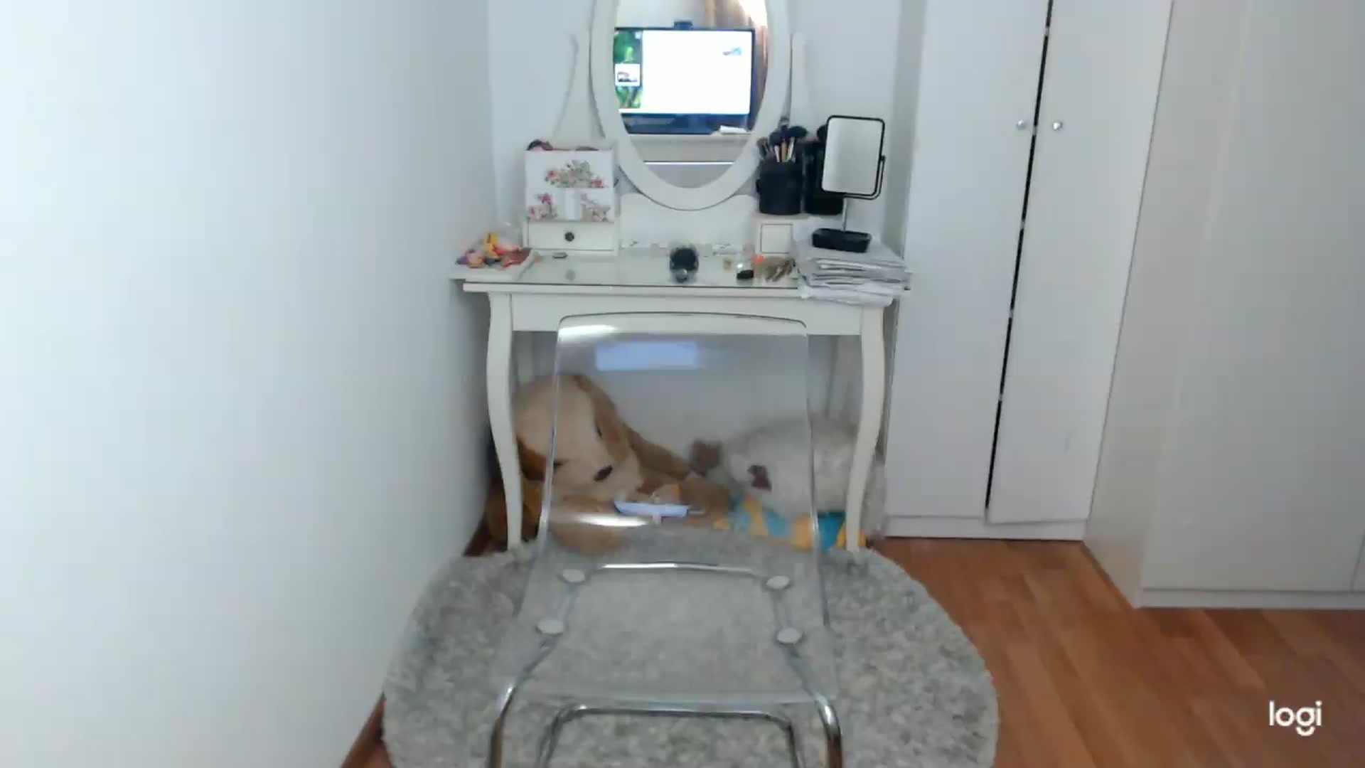 Gallery image thumbnail from SummerJewel's myfreecams stream on, 06/09/2026, 07:32 image 15 of 20