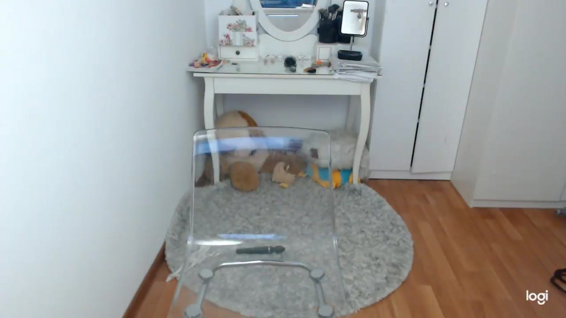 Gallery image thumbnail from SummerJewel's myfreecams stream on, 06/10/2026, 08:27 image 12 of 20