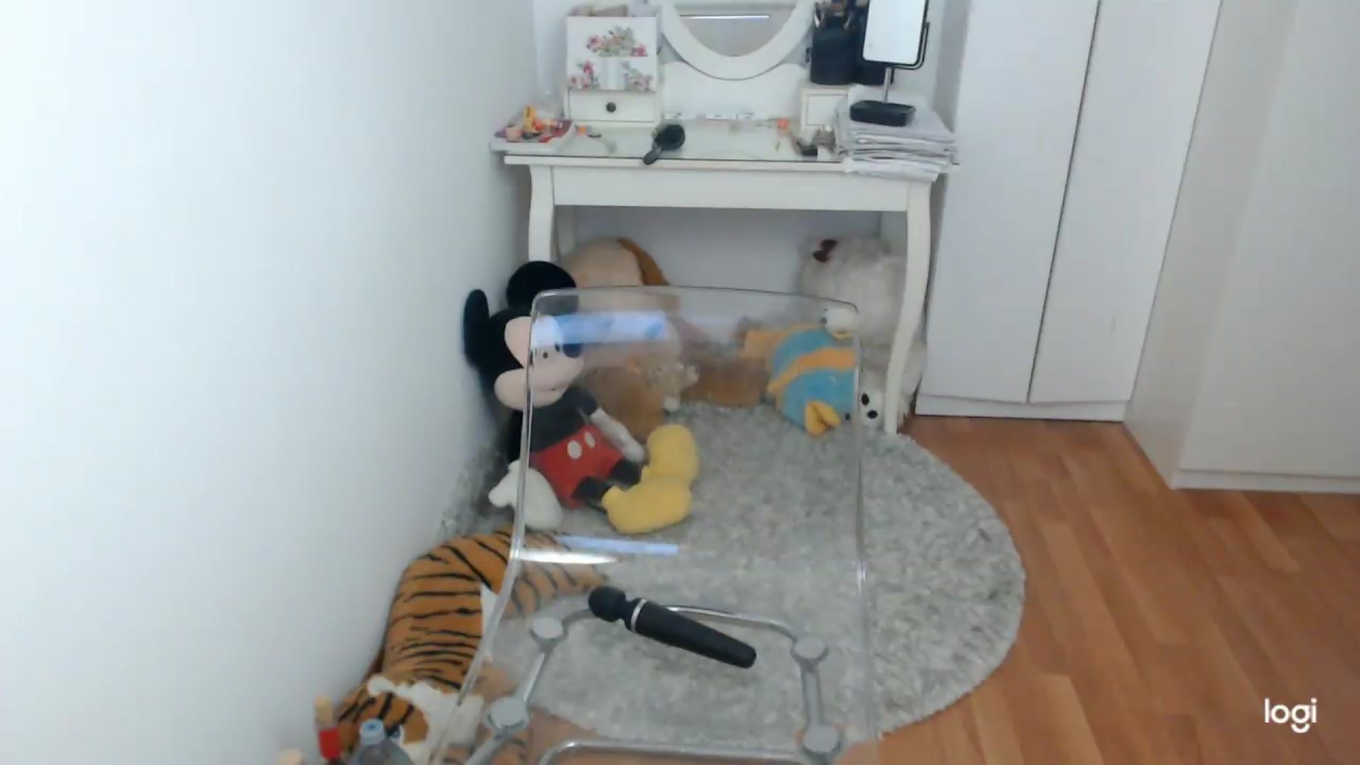 Gallery image thumbnail from SummerJewel's myfreecams stream on, 06/16/2026, 08:38 image 8 of 20