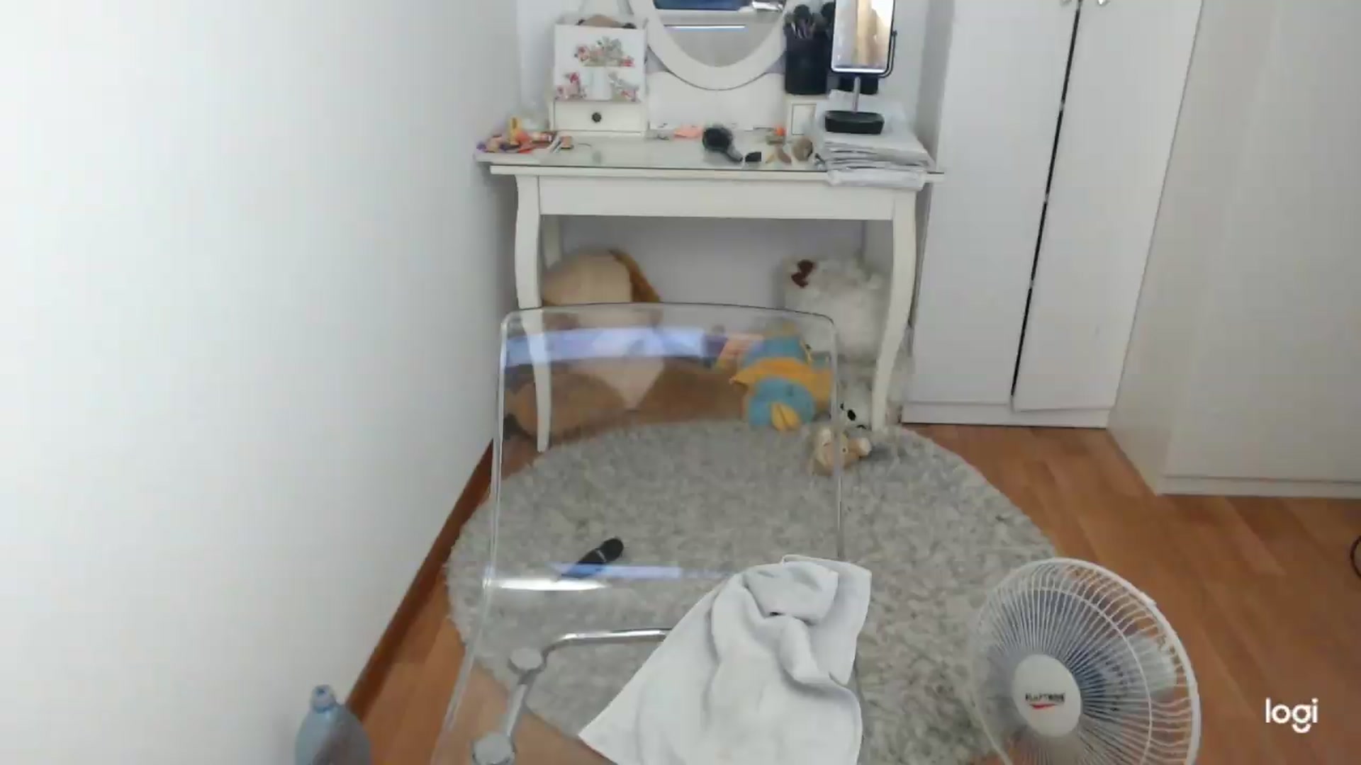 Gallery image thumbnail from SummerJewel's myfreecams stream on, 07/01/2026, 08:50 image 15 of 20
