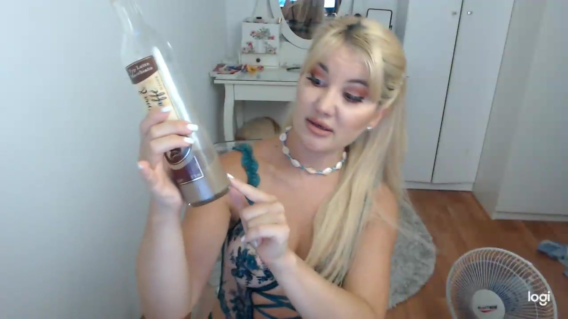 Gallery image thumbnail from SummerJewel's myfreecams stream on, 08/06/2026, 08:30 image 4 of 20